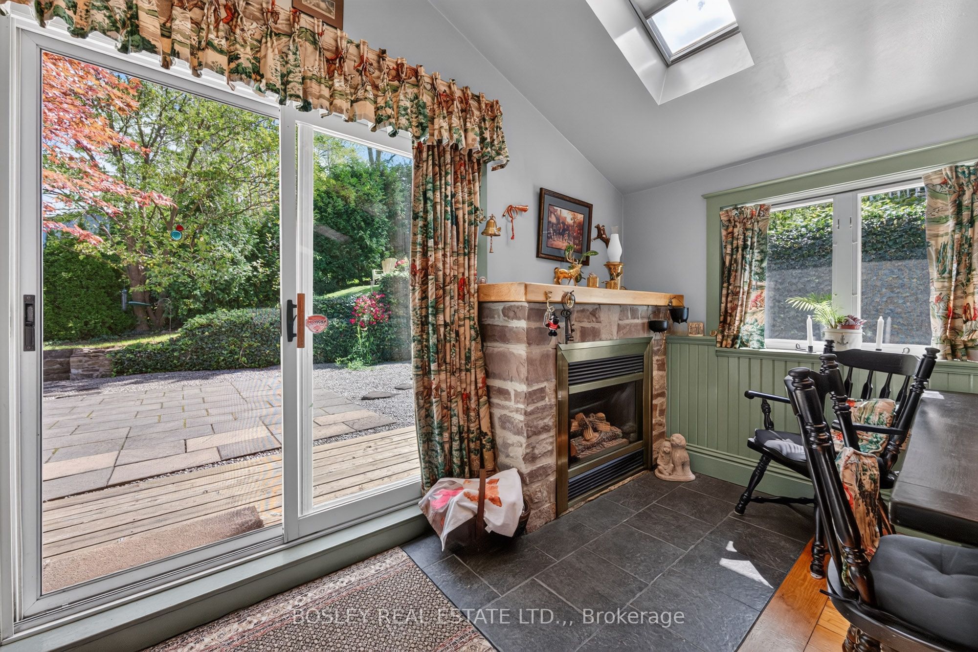 77 Bradley Street Property Photo 10