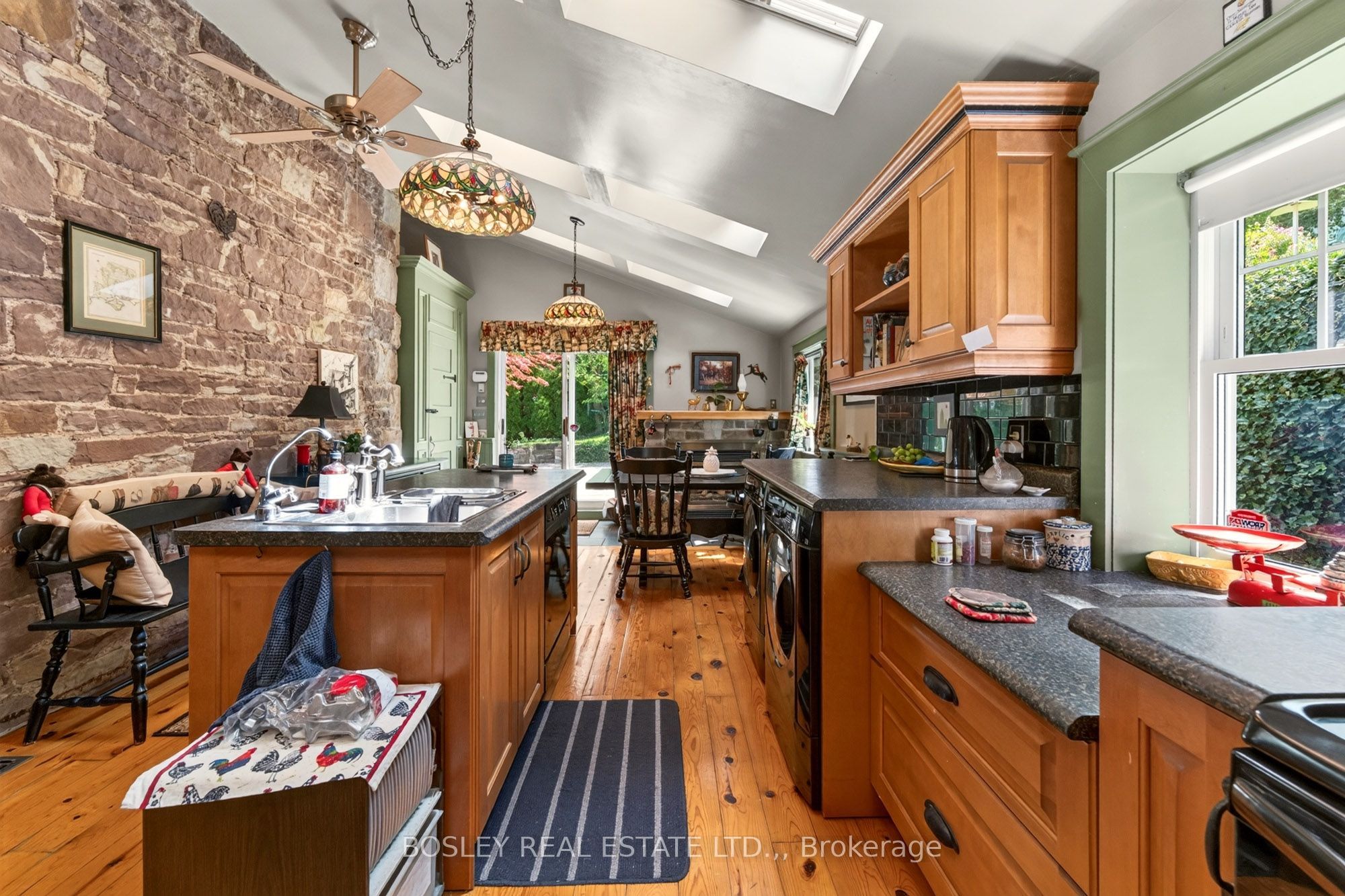 77 Bradley Street Property Photo 11