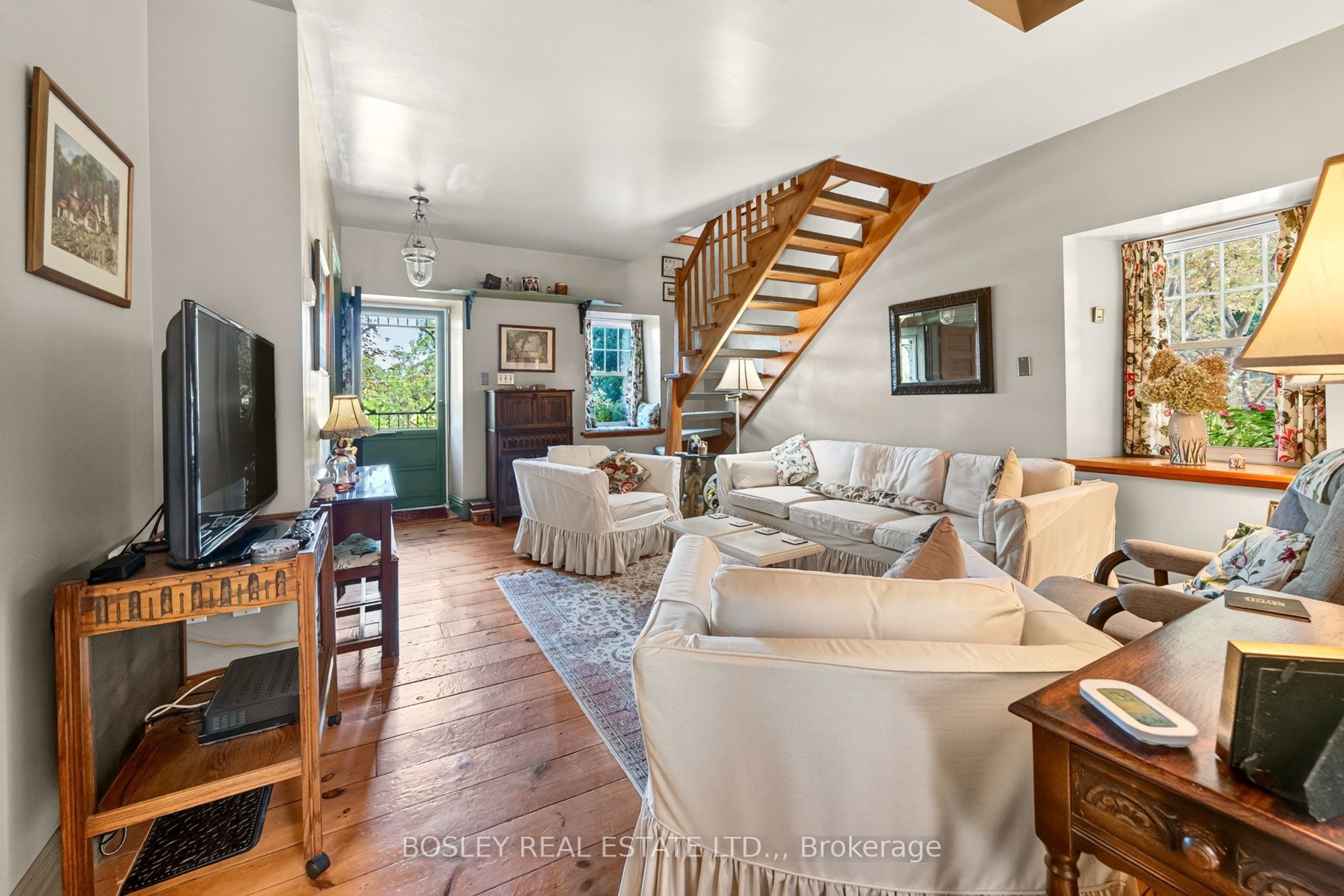77 Bradley Street Property Photo 17