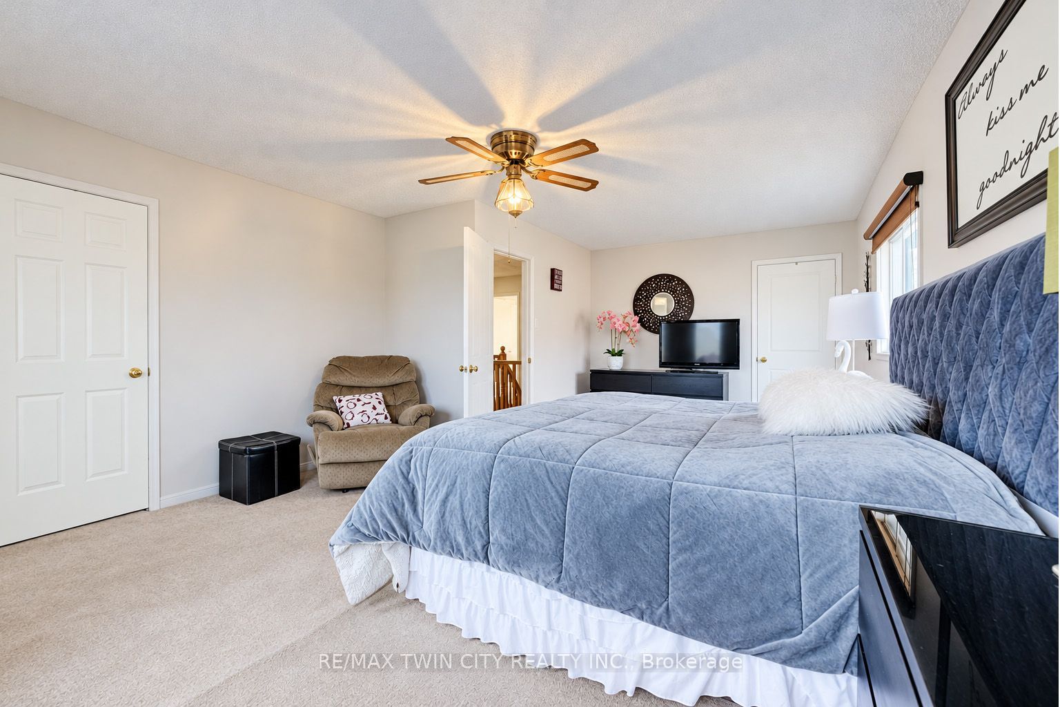 11 Peregrine Crescent Property Photo 26