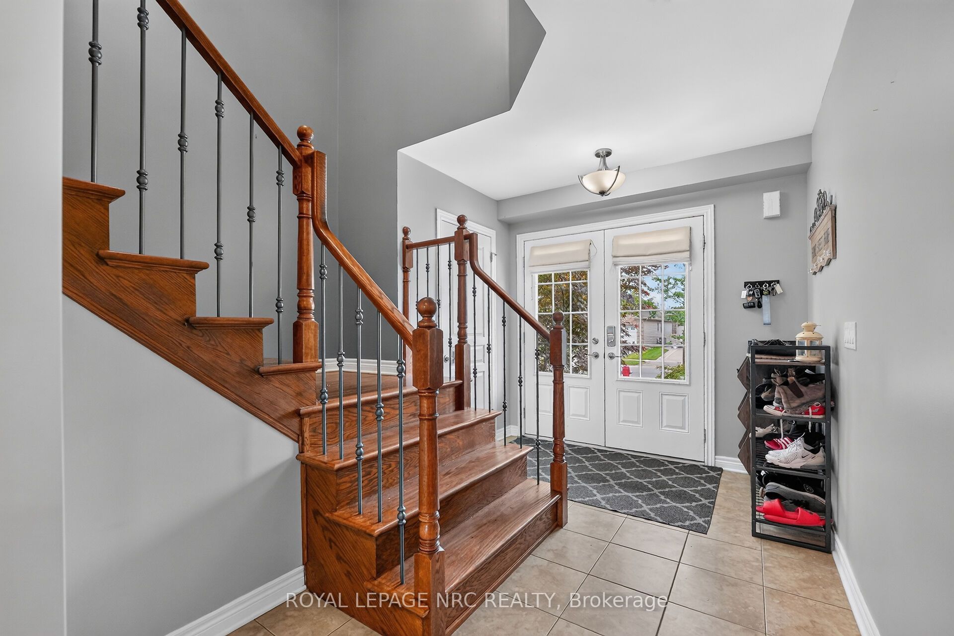 255 Empress Avenue Property Photo 4