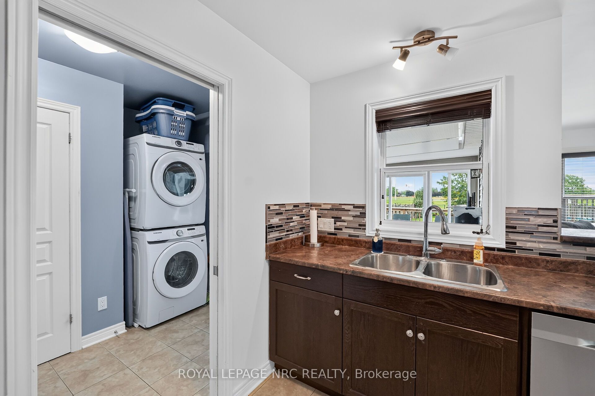 255 Empress Avenue Property Photo 8