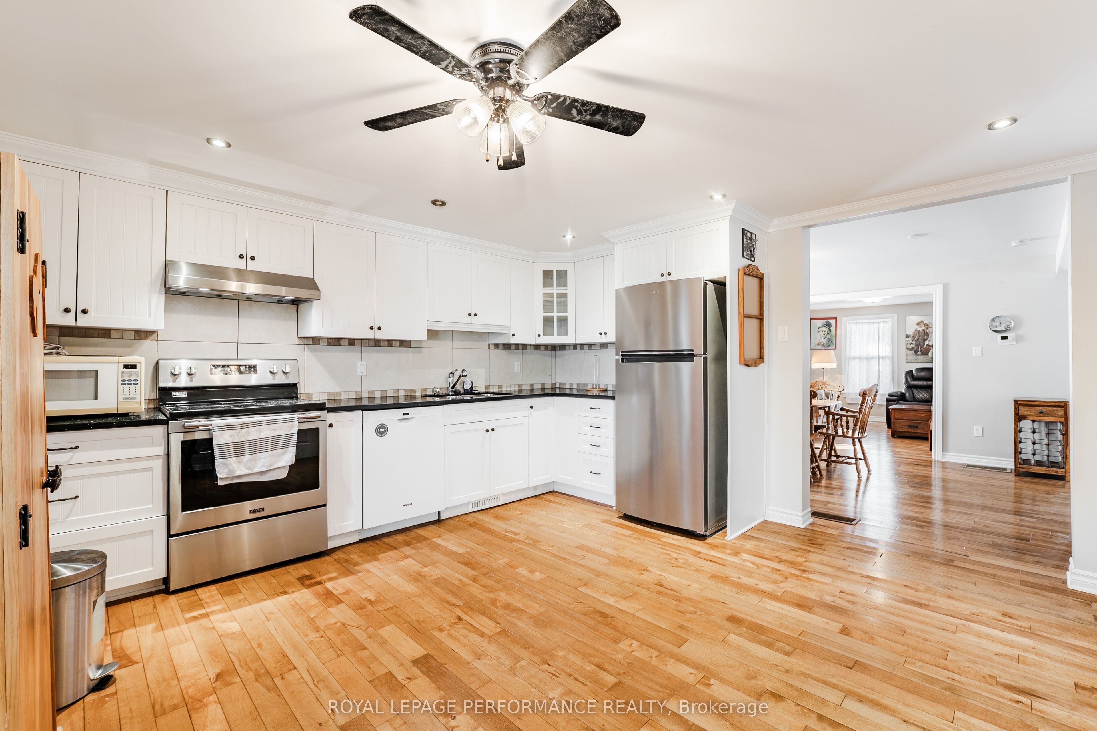 6 Whitehead Street Property Photo 16