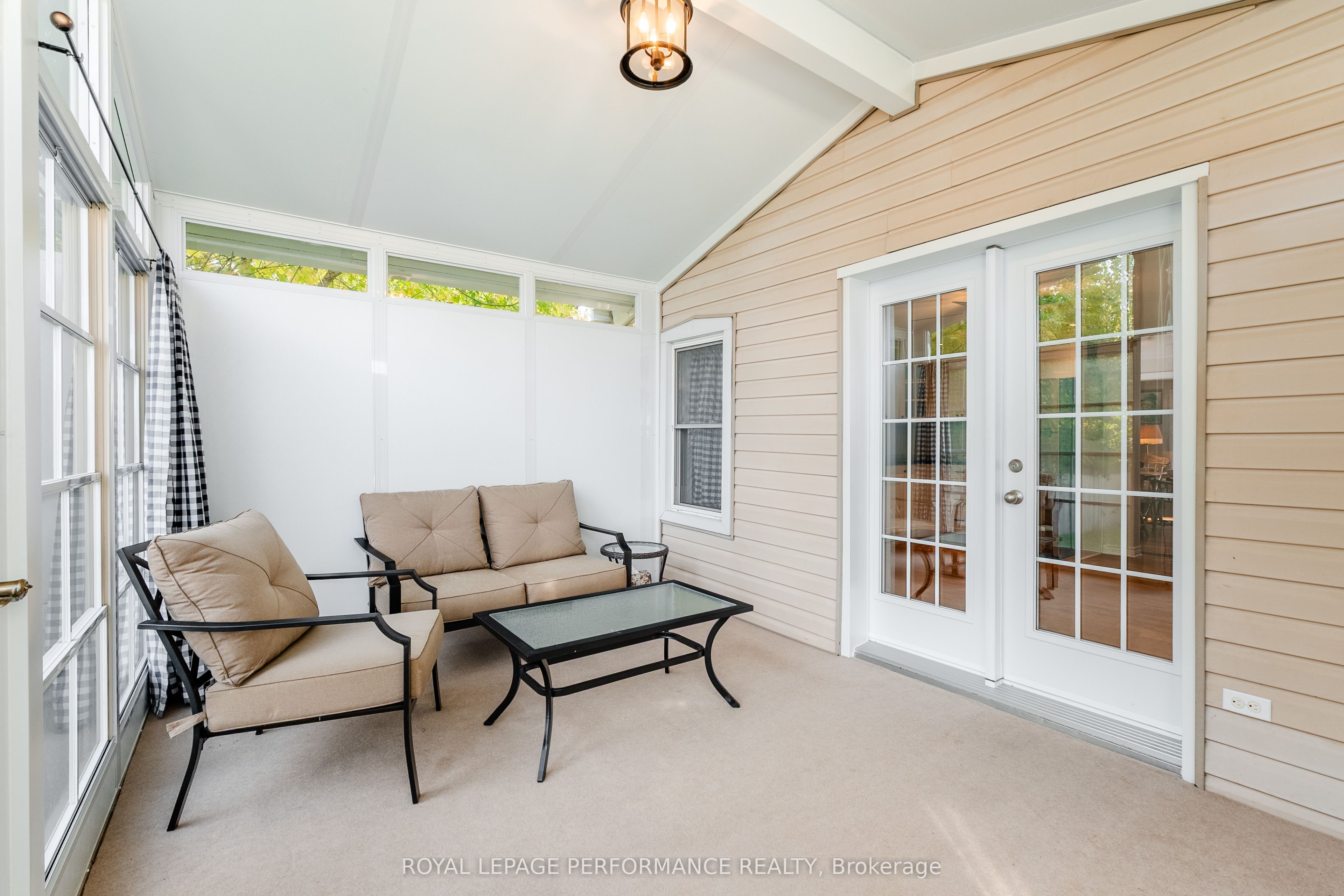 6 Whitehead Street Property Photo 20