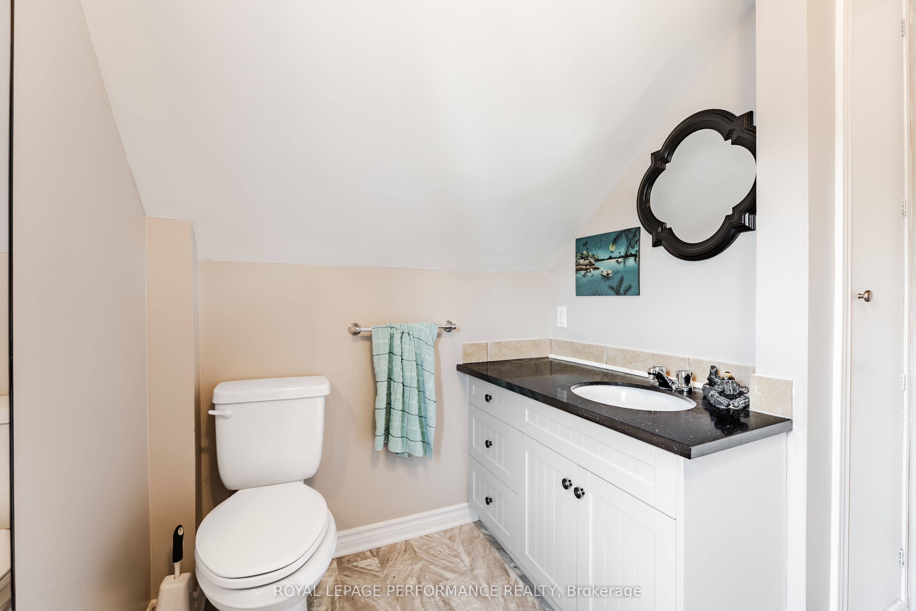 6 Whitehead Street Property Photo 29