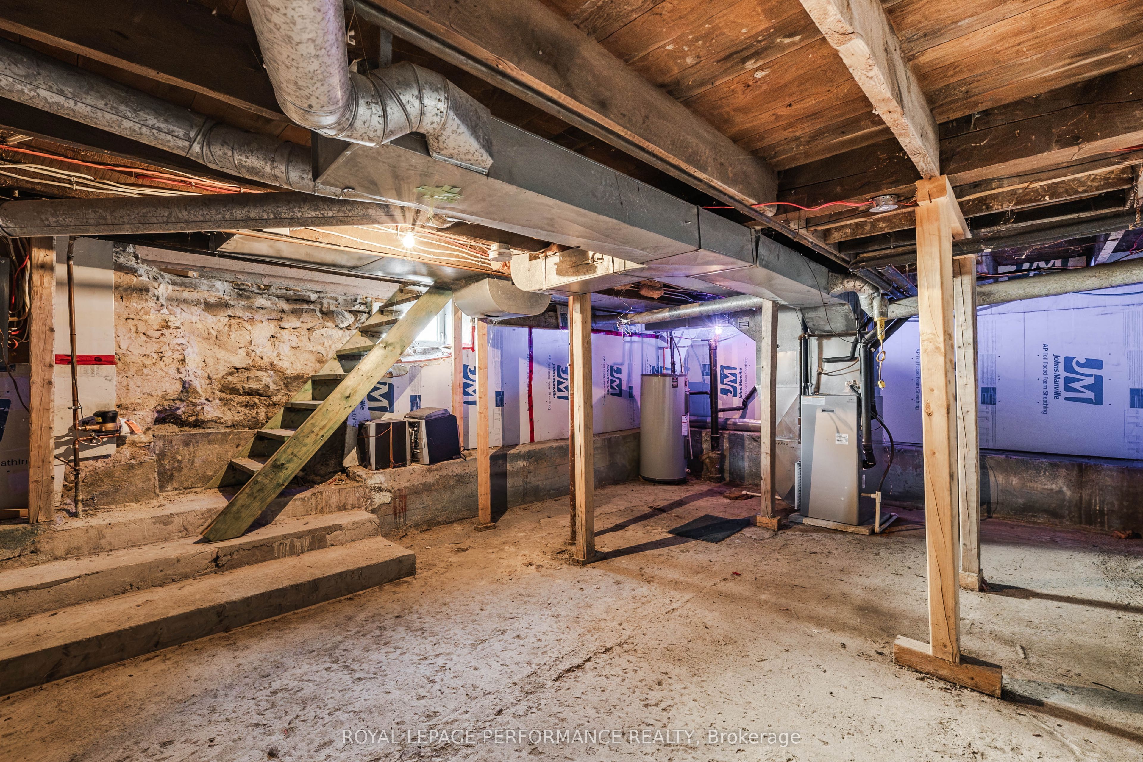 6 Whitehead Street Property Photo 30