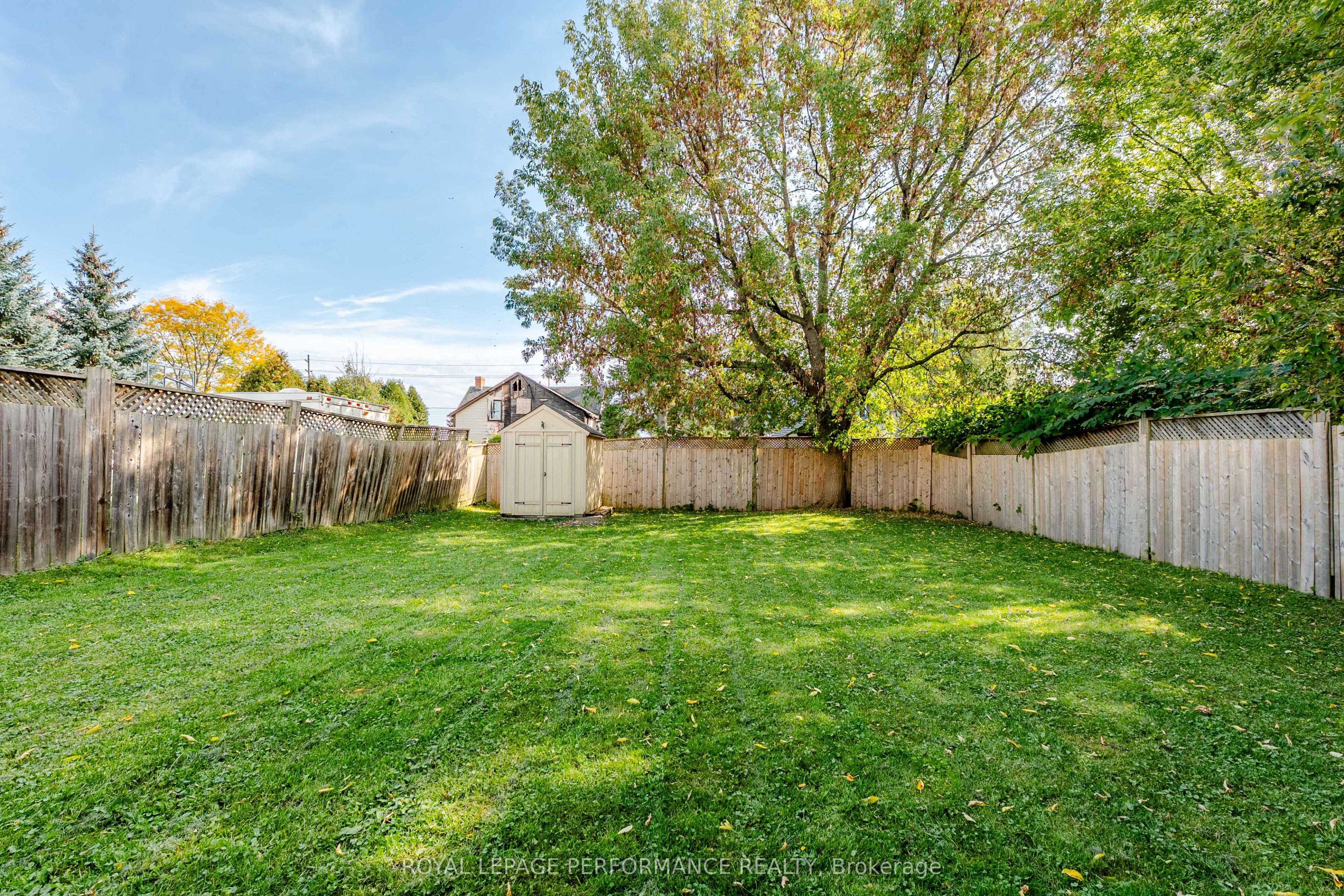 6 Whitehead Street Property Photo 34