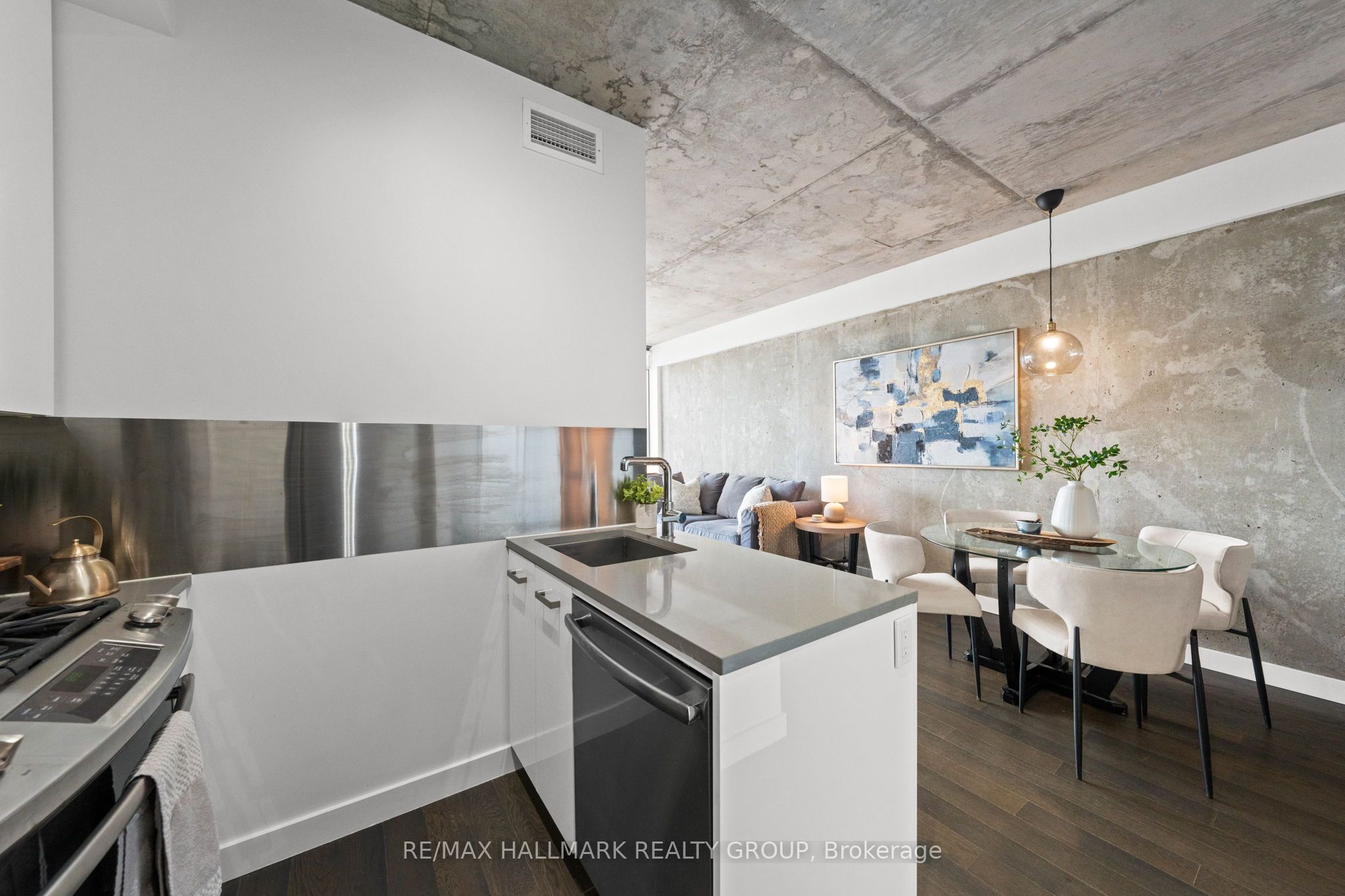 224 Lyon Street N Street 1001 Property Photo 14