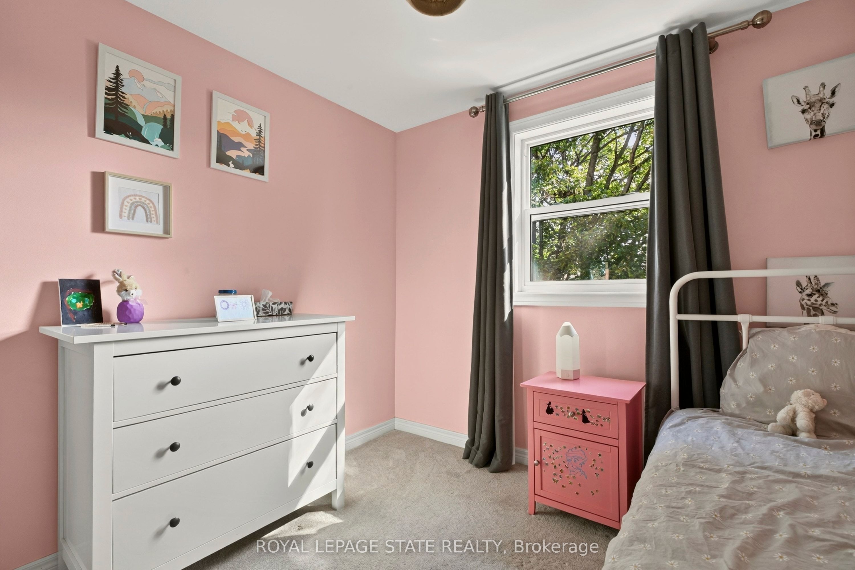 133 Rosslyn Avenue S Property Photo 34