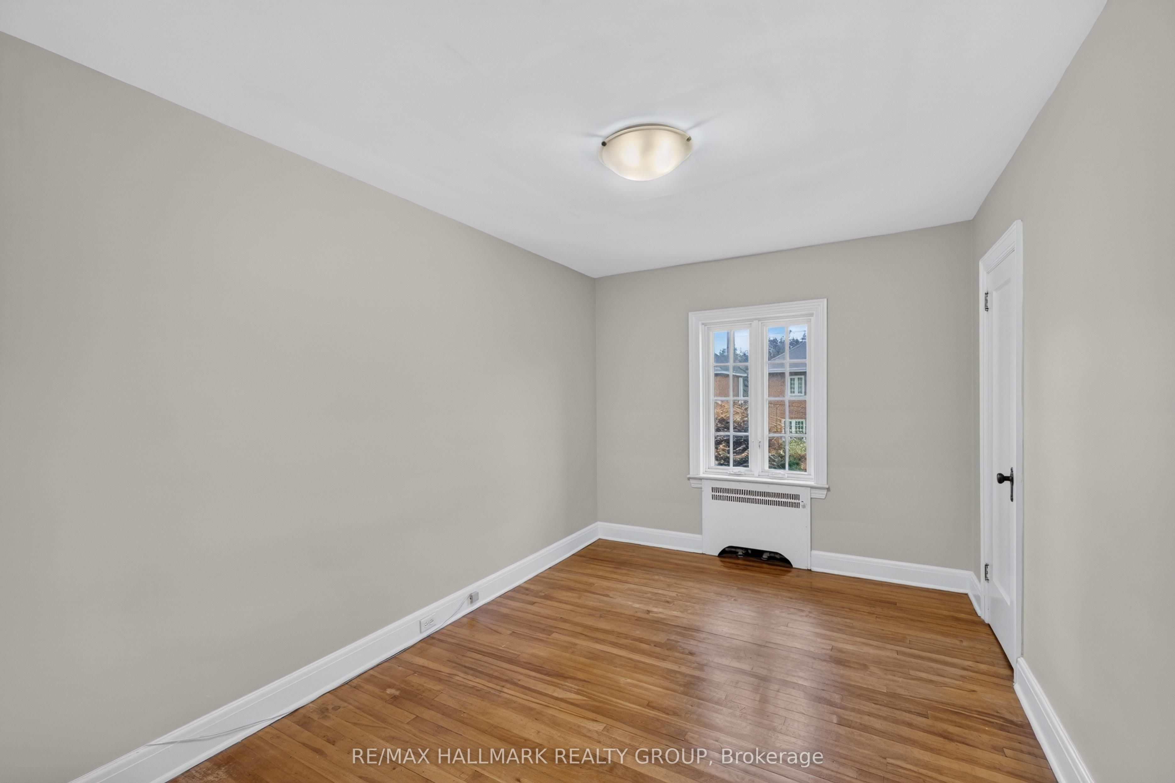 418 Hamilton Avenue S Property Photo 17