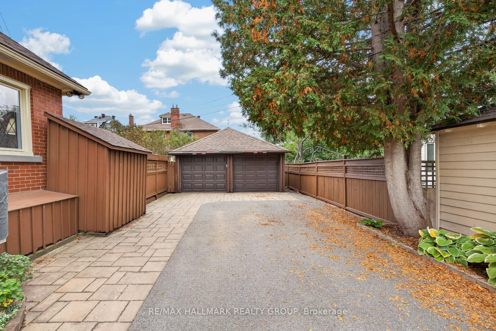 418 Hamilton Avenue S Property Photo 25