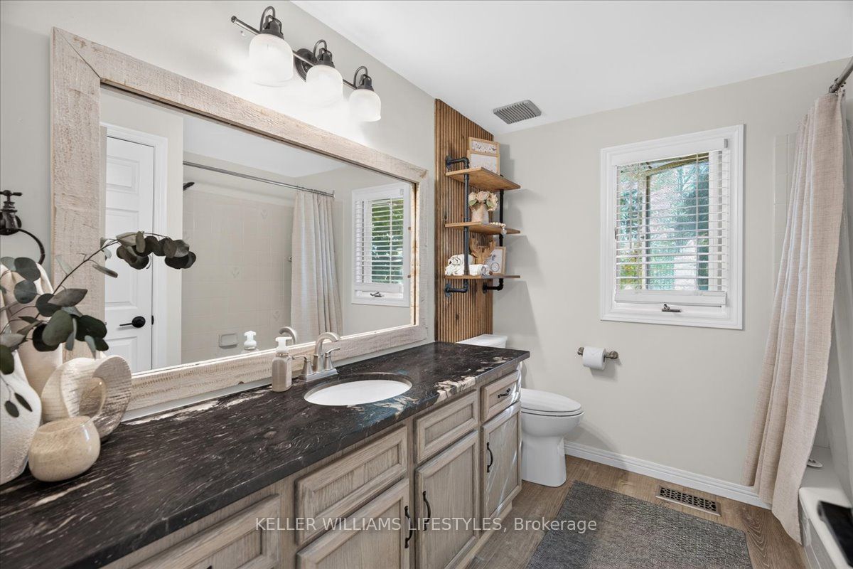 167 Moore Line Property Photo 23