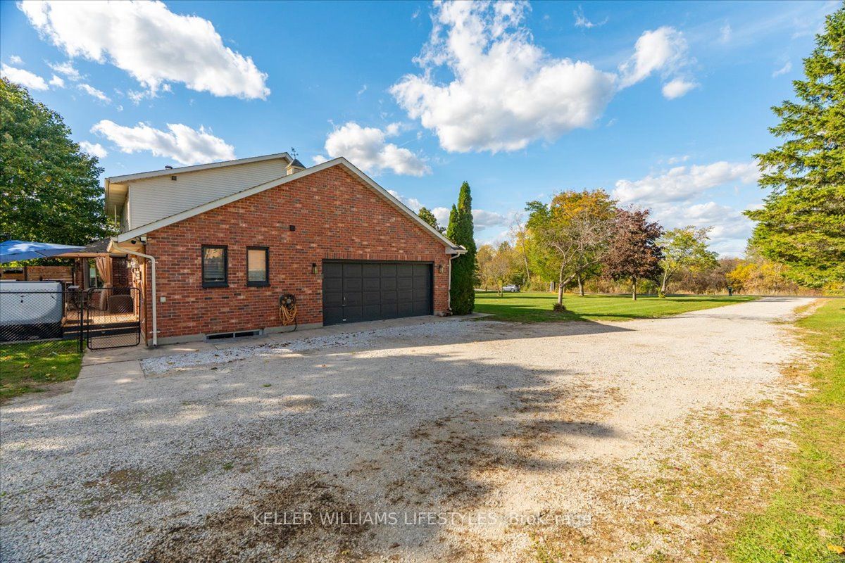 167 Moore Line Property Photo 37