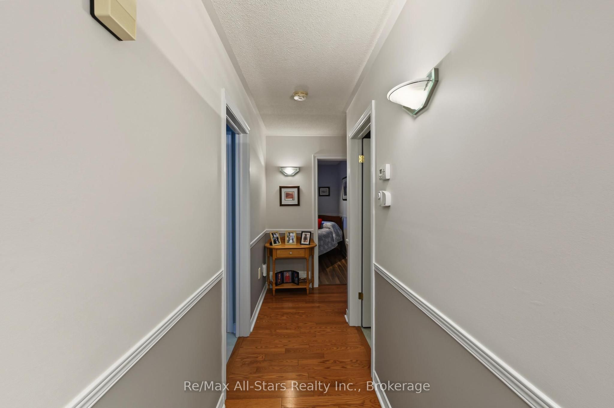 9 Hillview Drive Property Photo 12