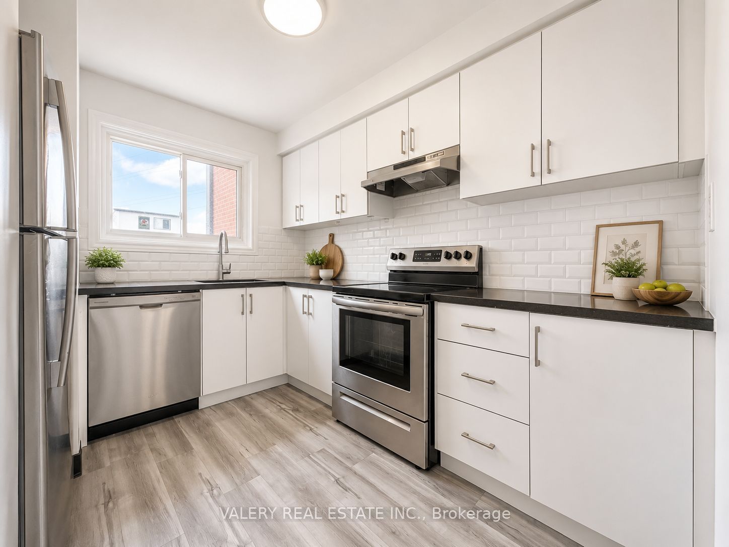 518 Sunnydale Place A Property Photo 4