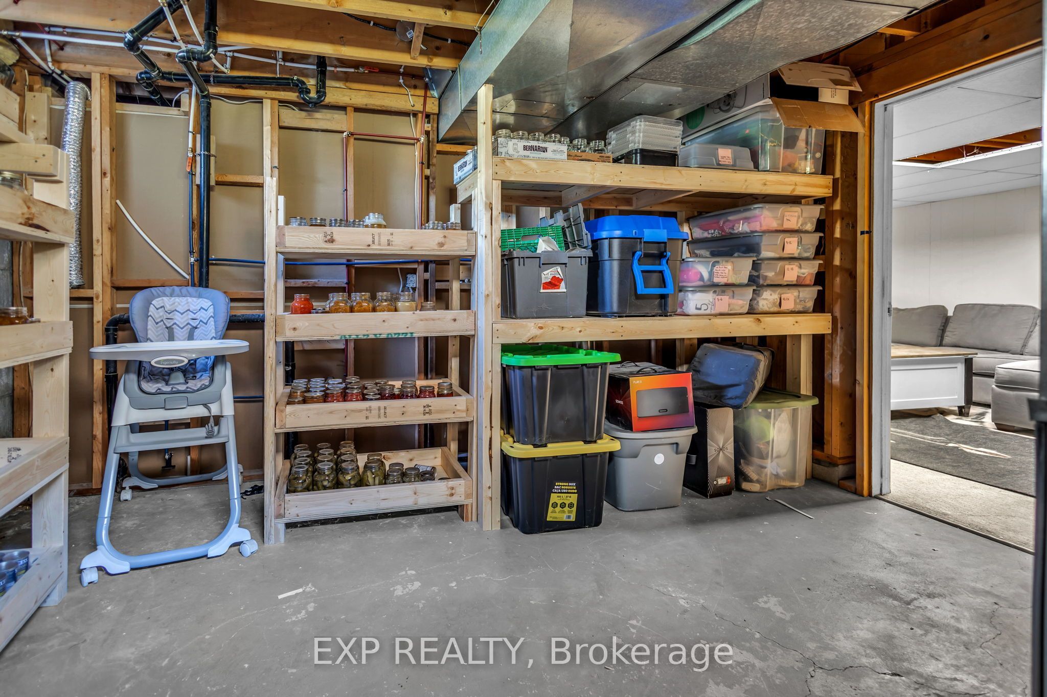 623 King Street W Property Photo 36