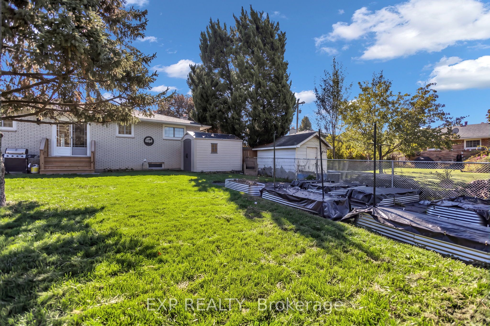 623 King Street W Property Photo 44