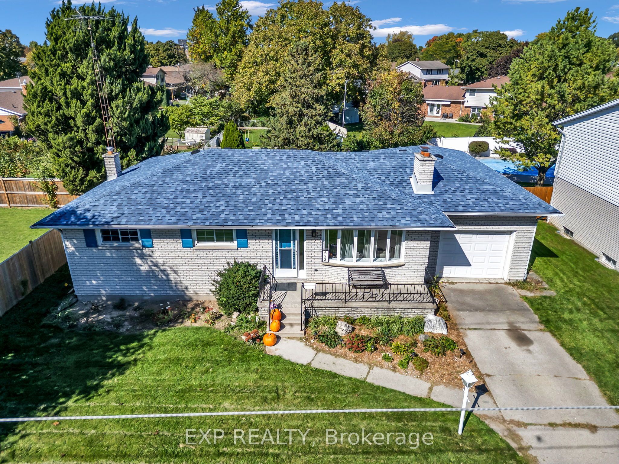 623 King Street W Property Photo 46