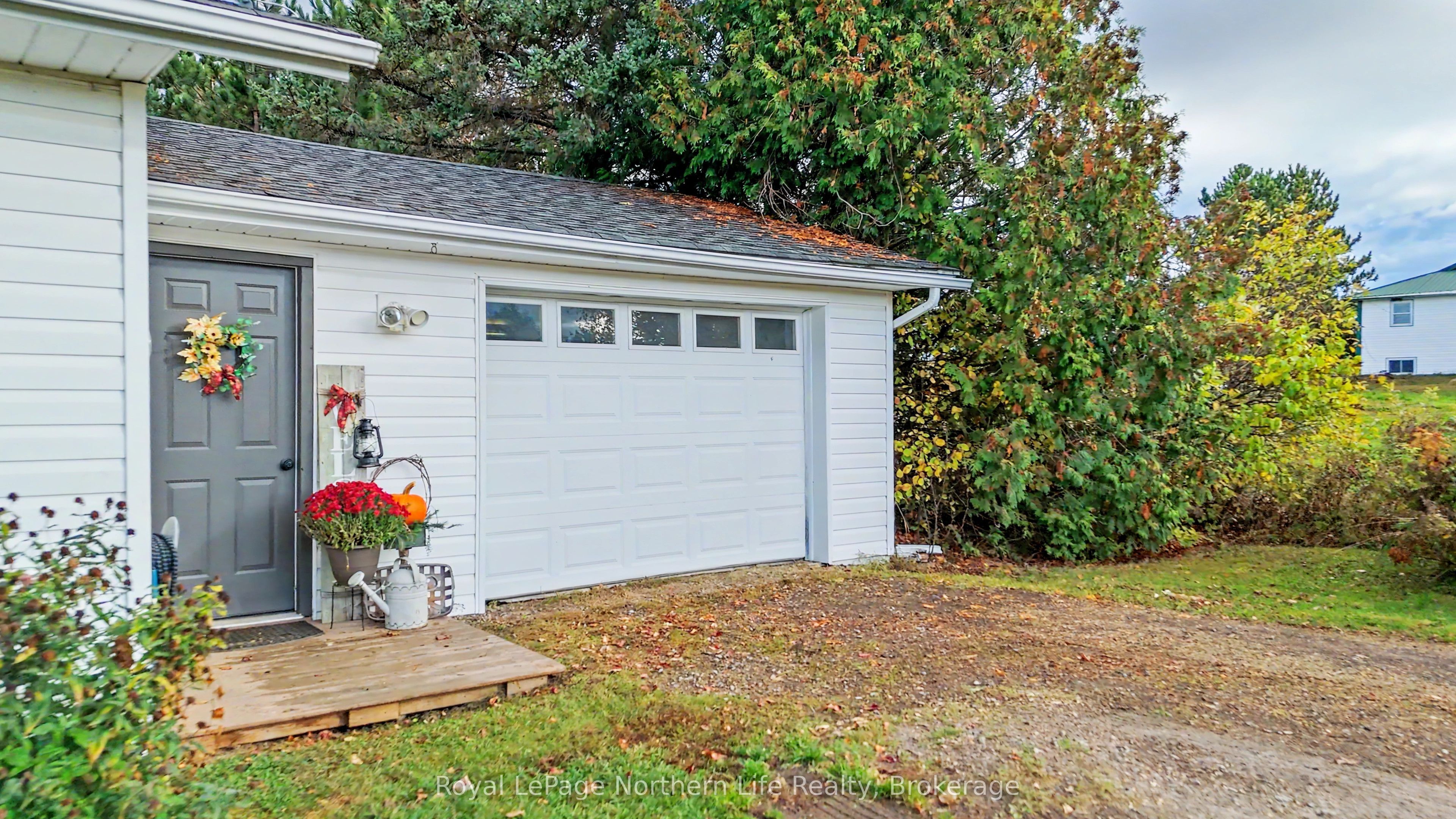 57 Homestead Road Property Photo 2