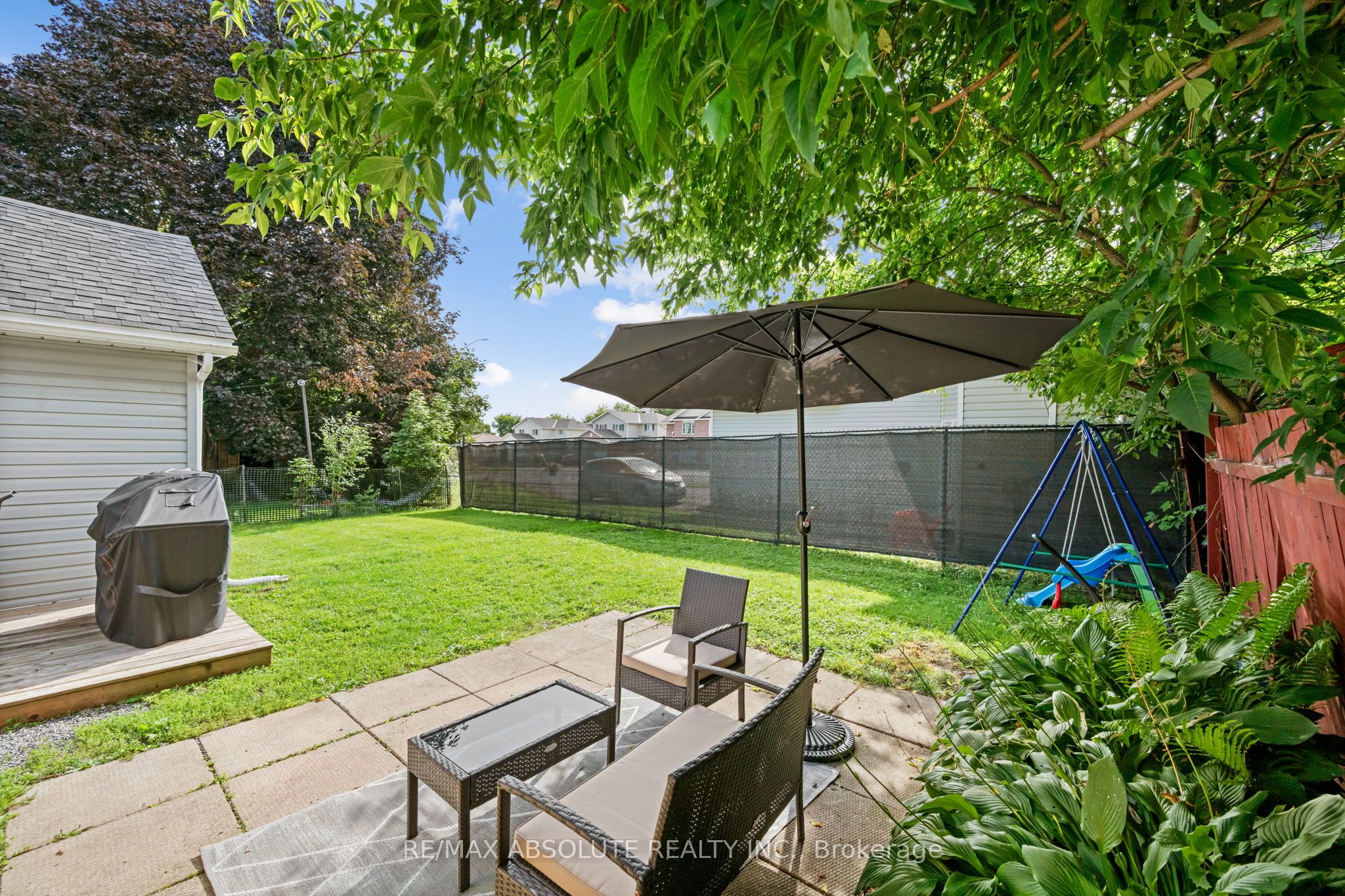 132 Edward Street S Property Photo 17