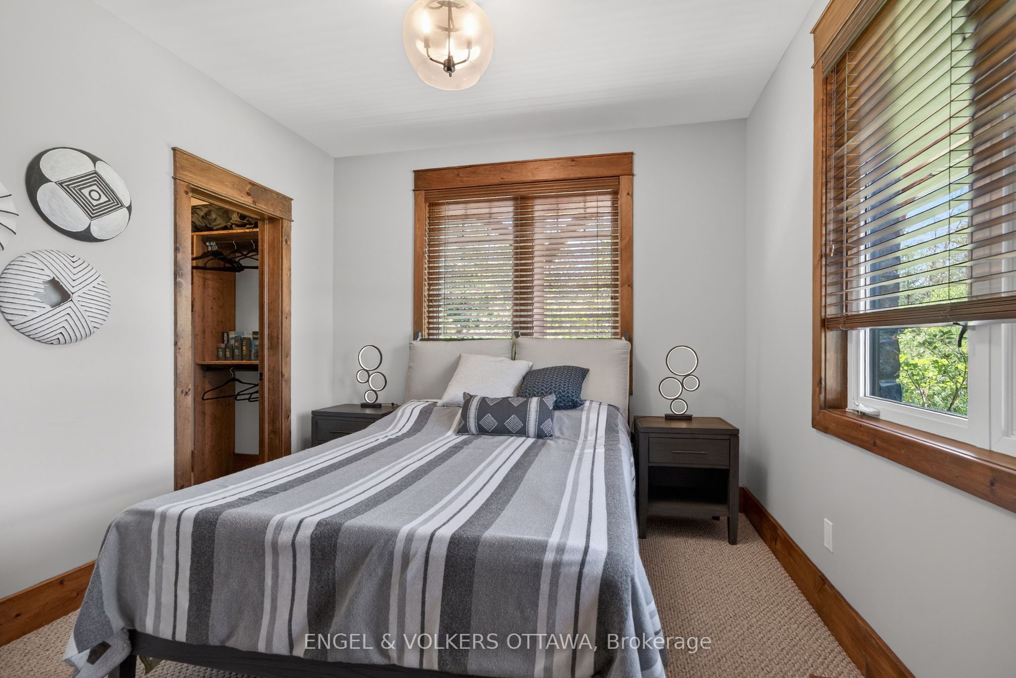 328 Silent Wood Grove Property Photo 19