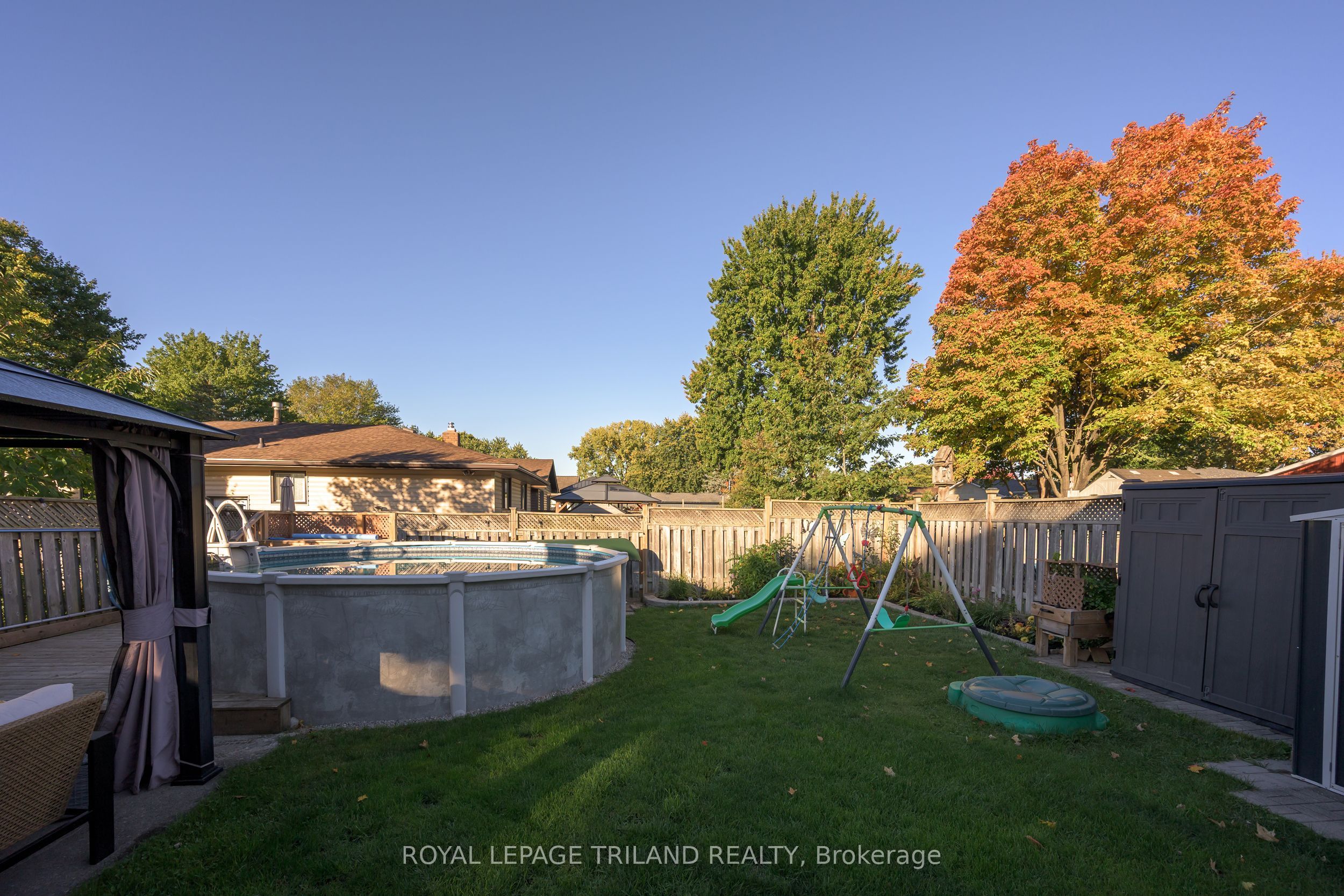 53 Stroud Crescent Property Photo 12