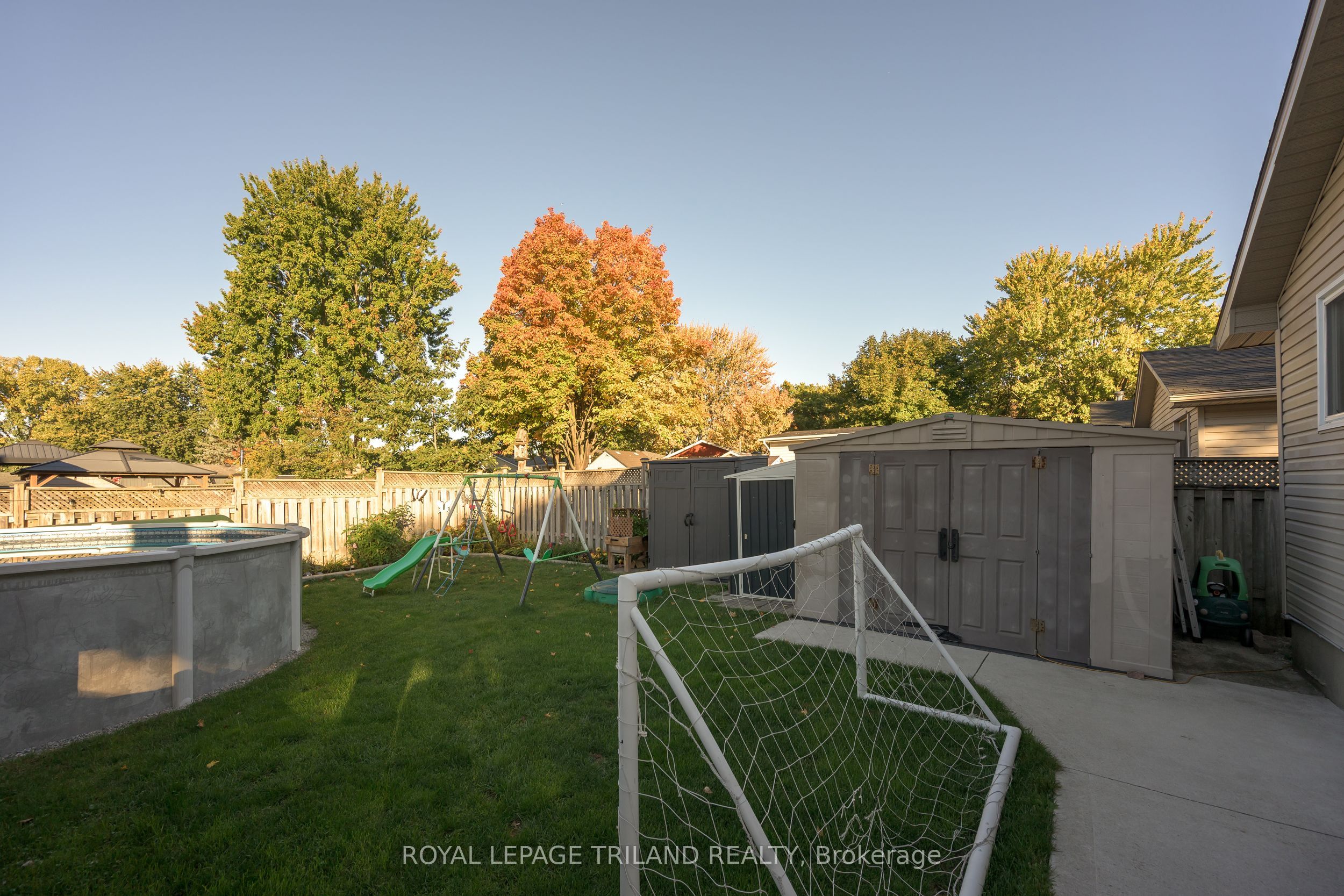 53 Stroud Crescent Property Photo 14