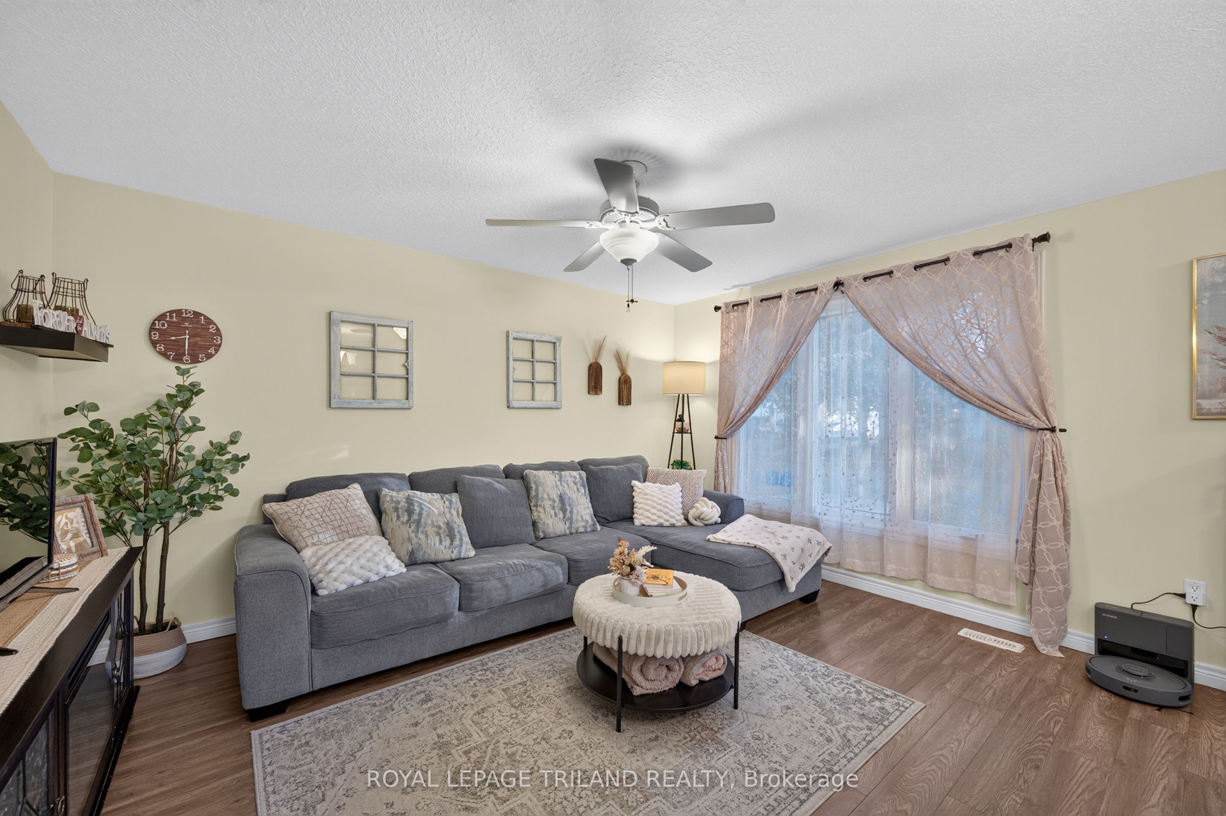 53 Stroud Crescent Property Photo 15