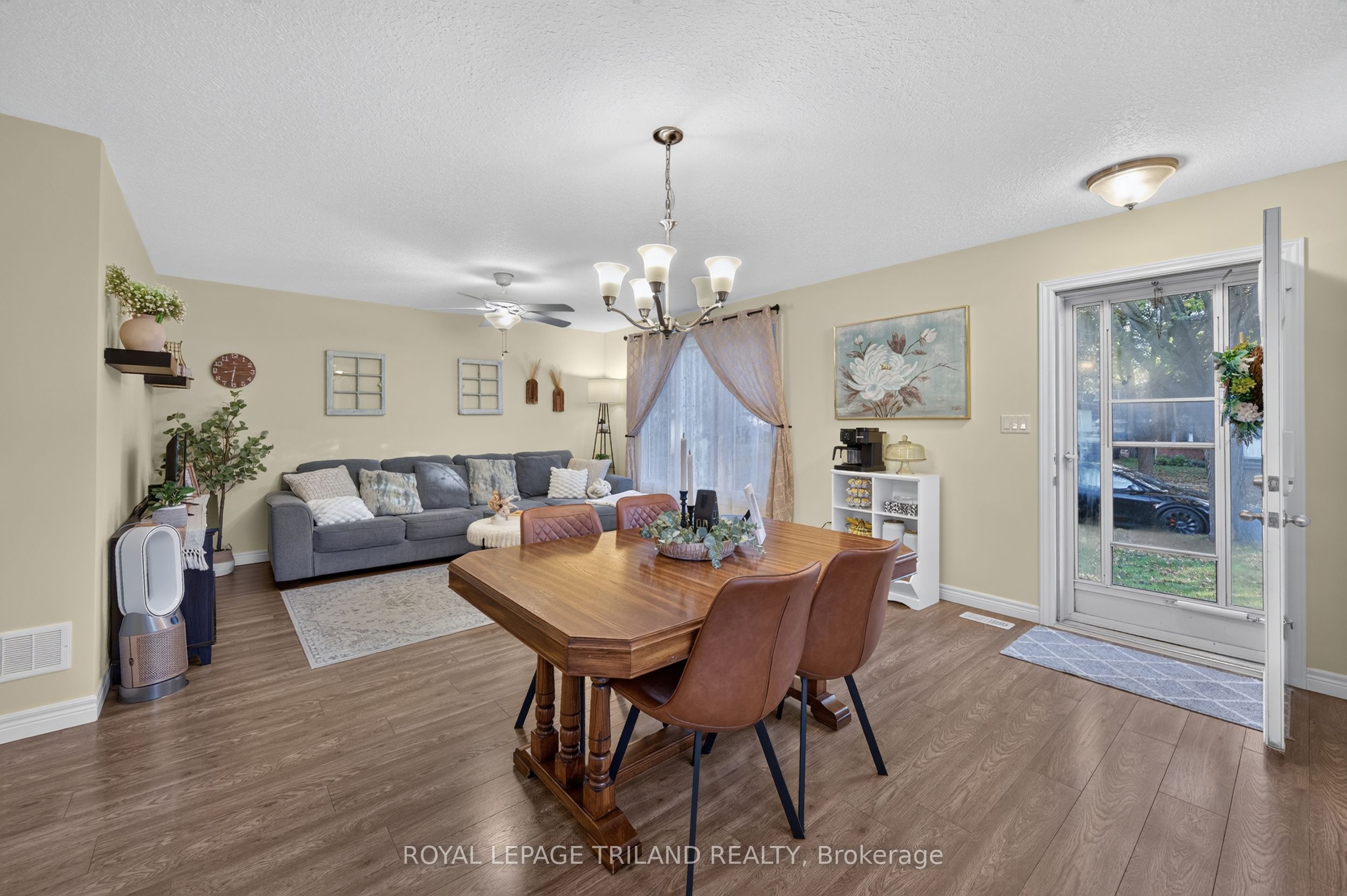 53 Stroud Crescent Property Photo 22