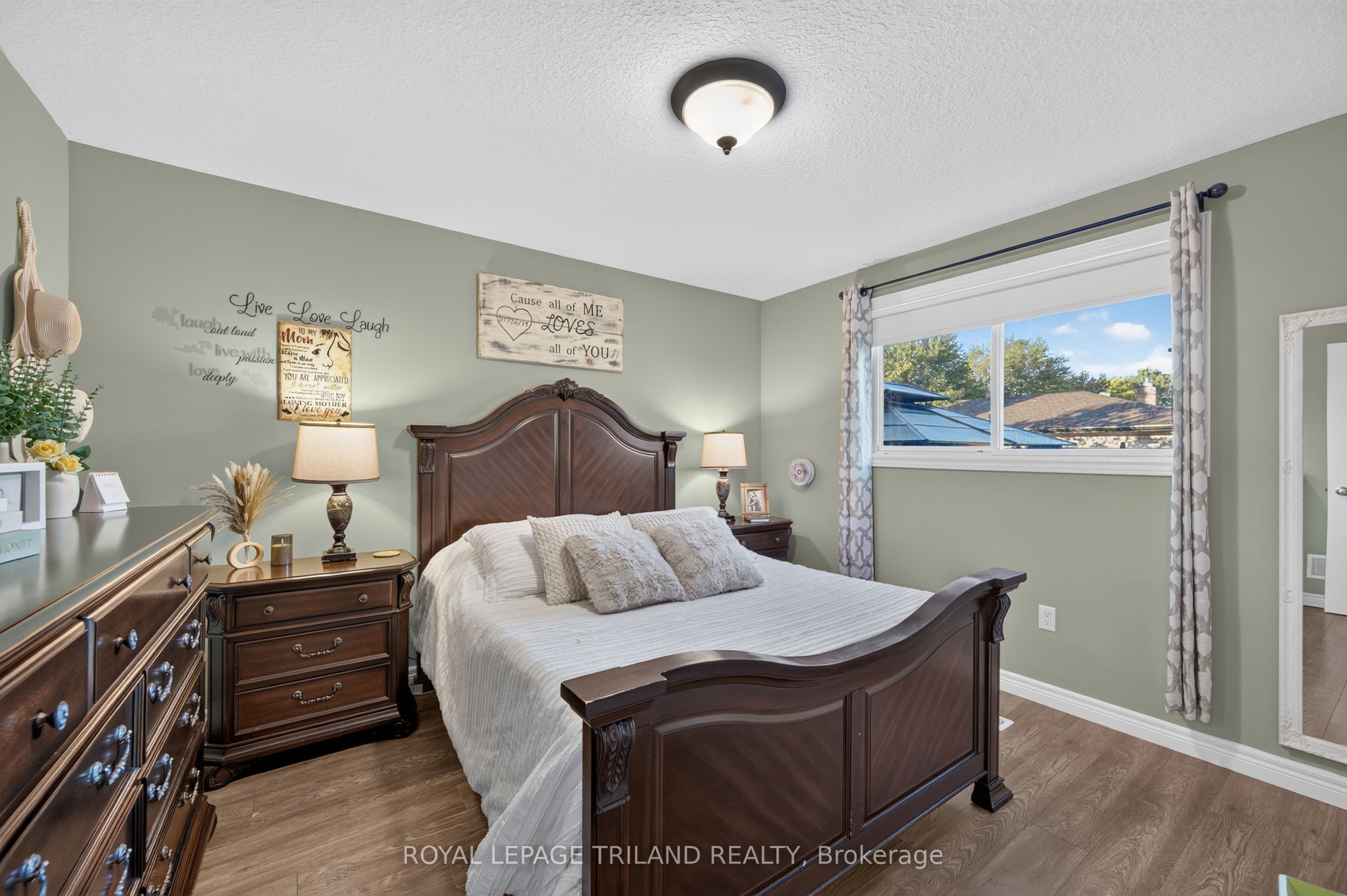 53 Stroud Crescent Property Photo 23