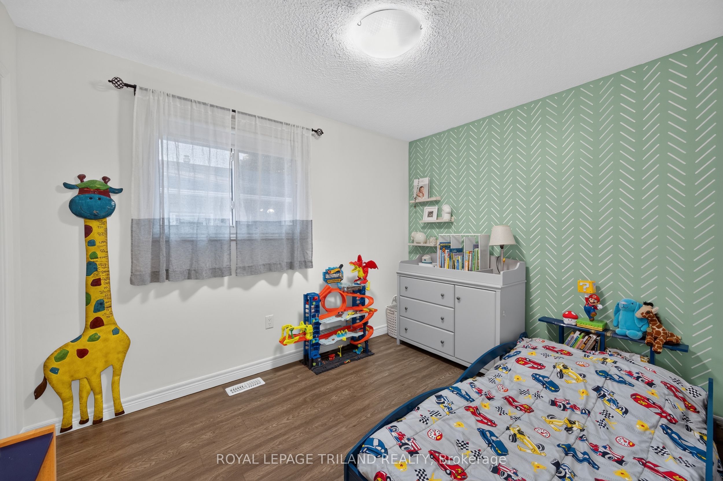 53 Stroud Crescent Property Photo 25