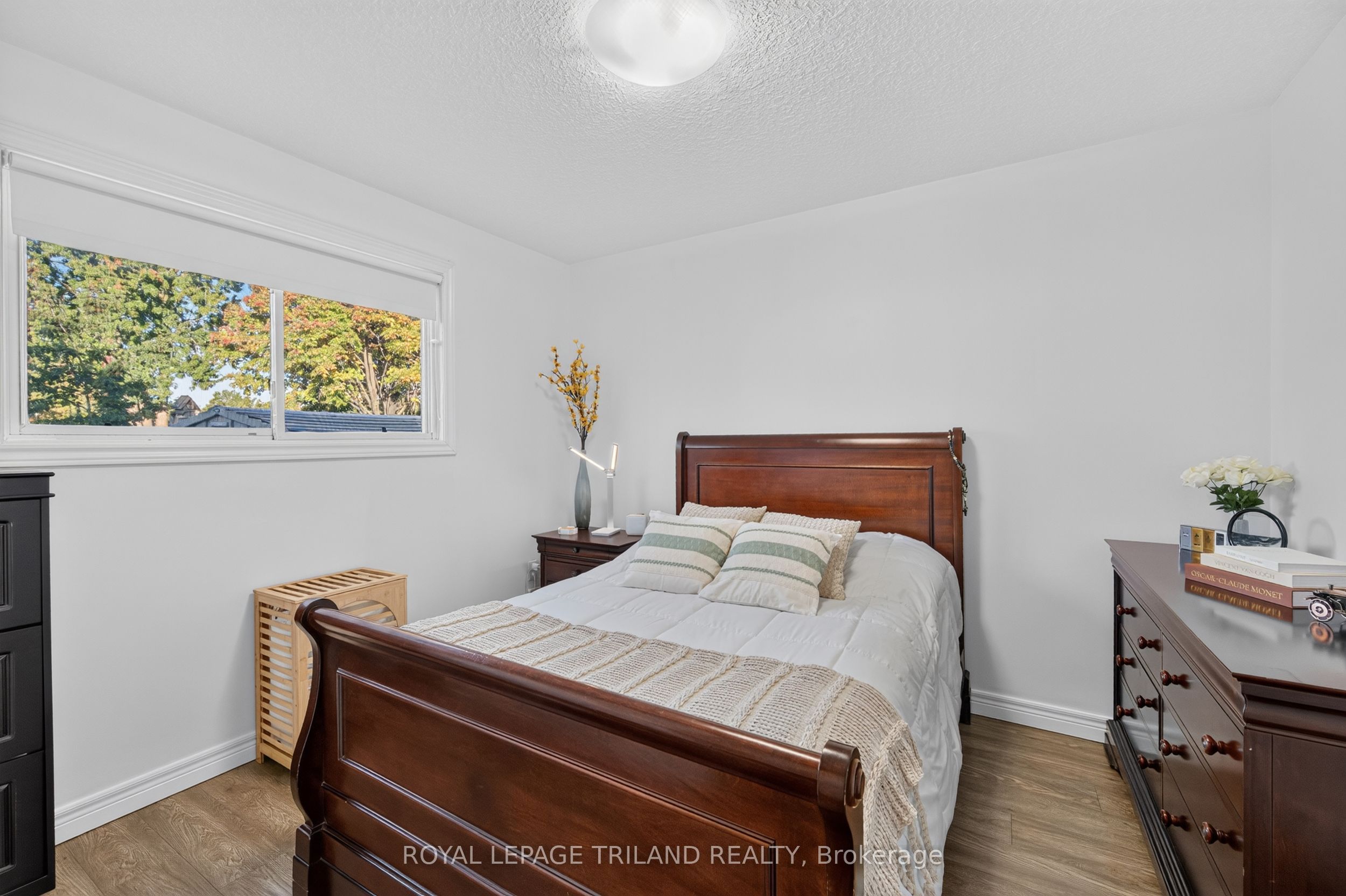 53 Stroud Crescent Property Photo 27