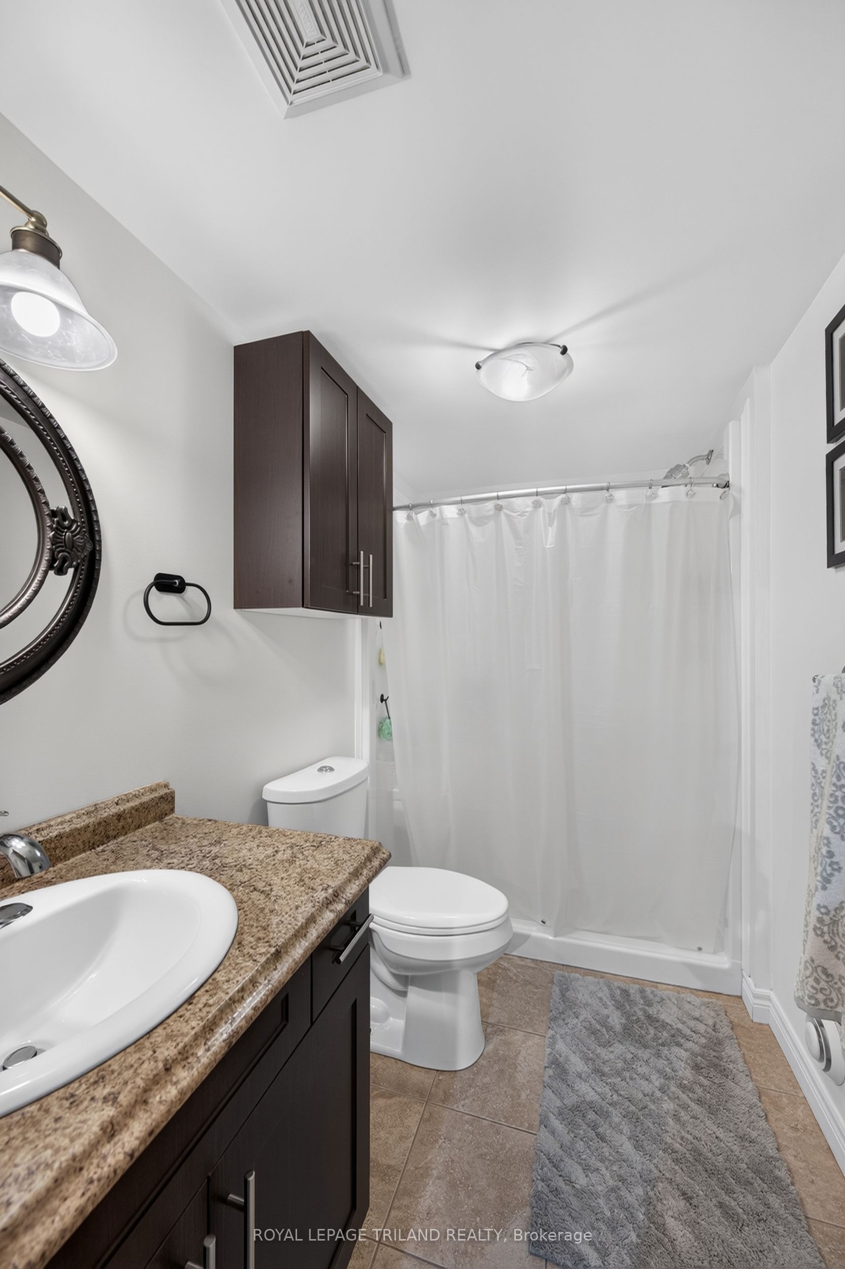 53 Stroud Crescent Property Photo 35