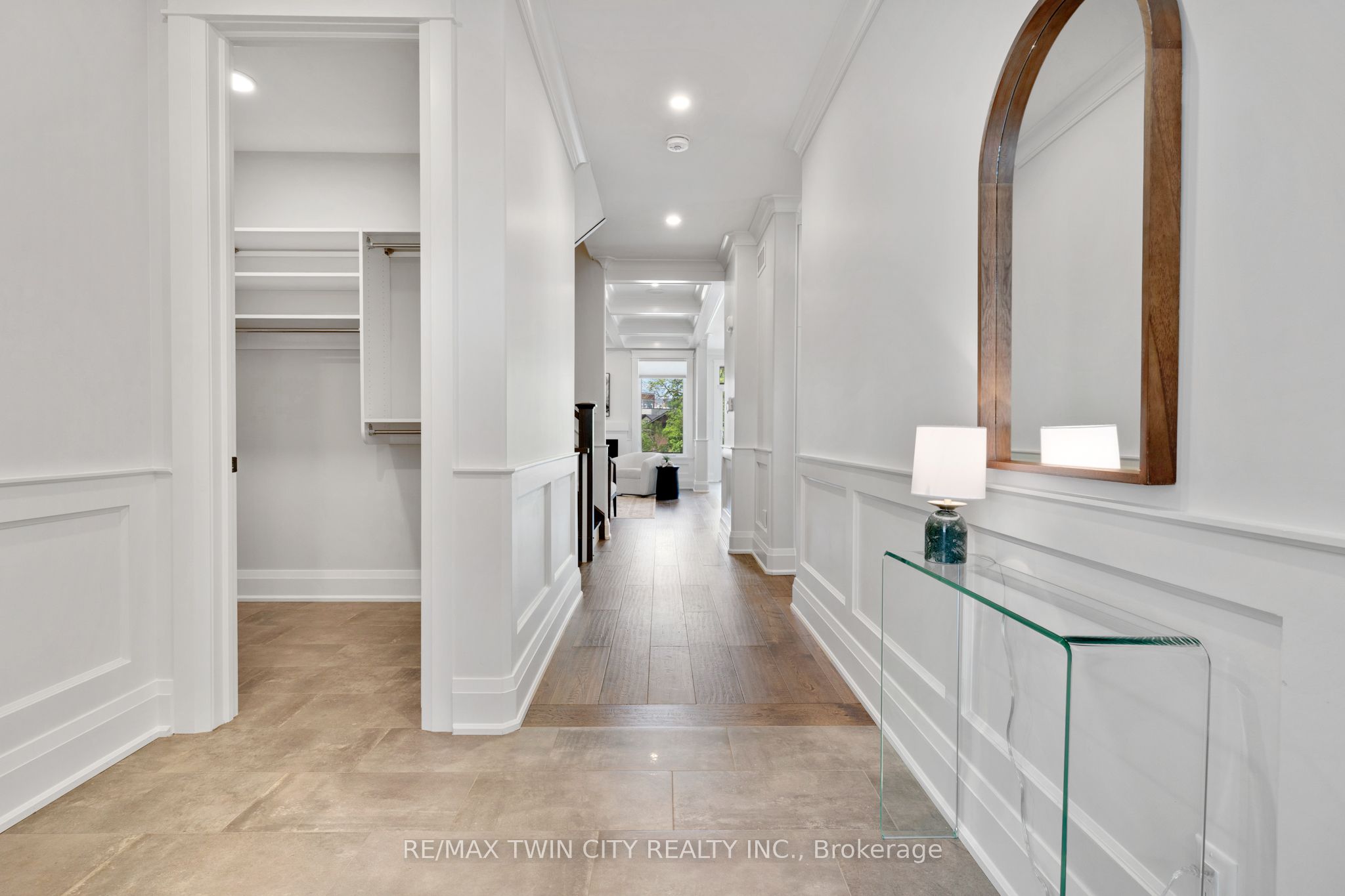 12 George Street Property Photo 6