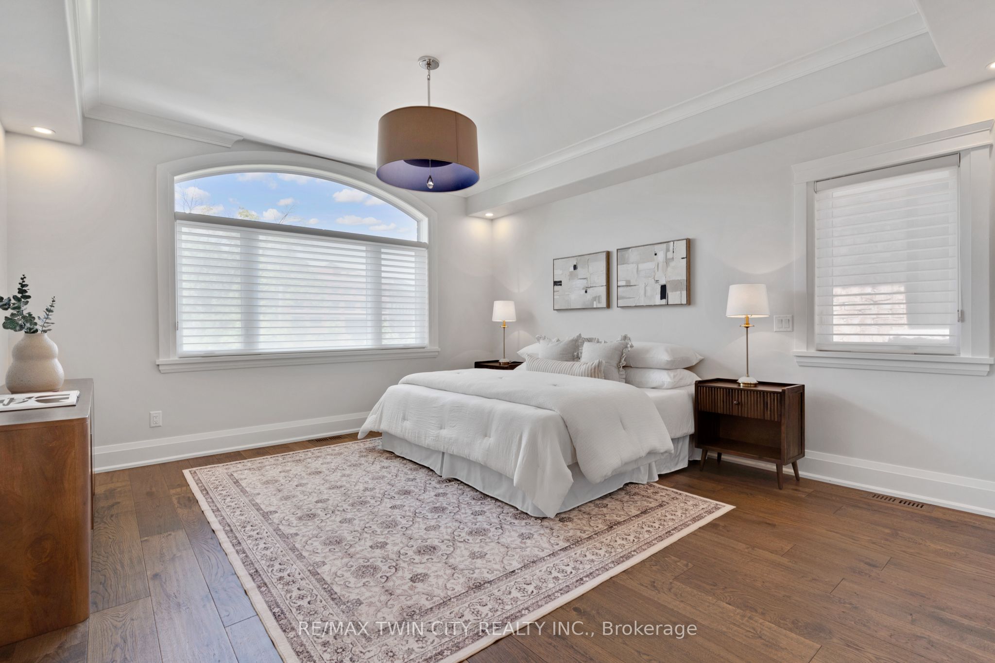 12 George Street Property Photo 15