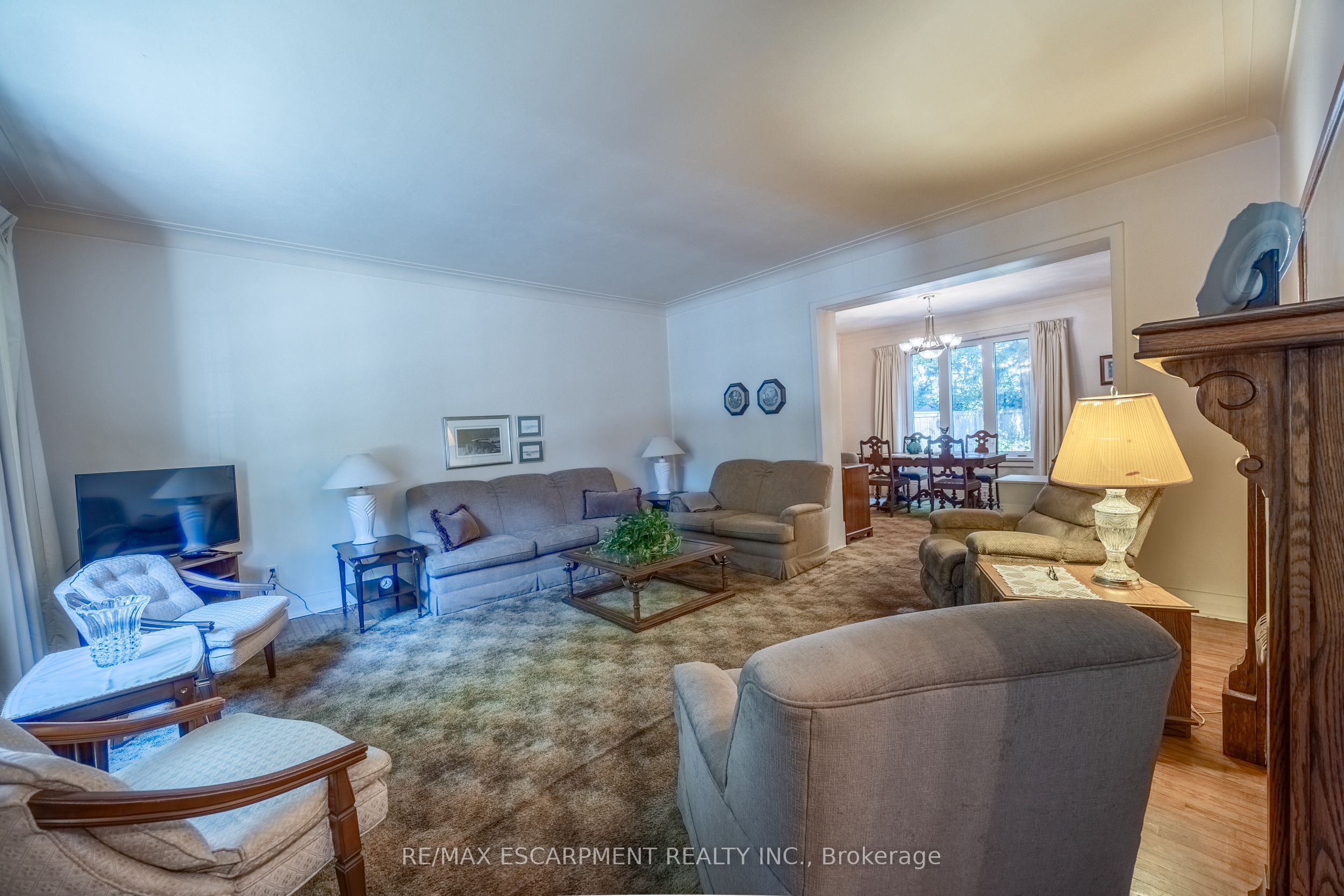 33 Palmerston Avenue Property Photo 10