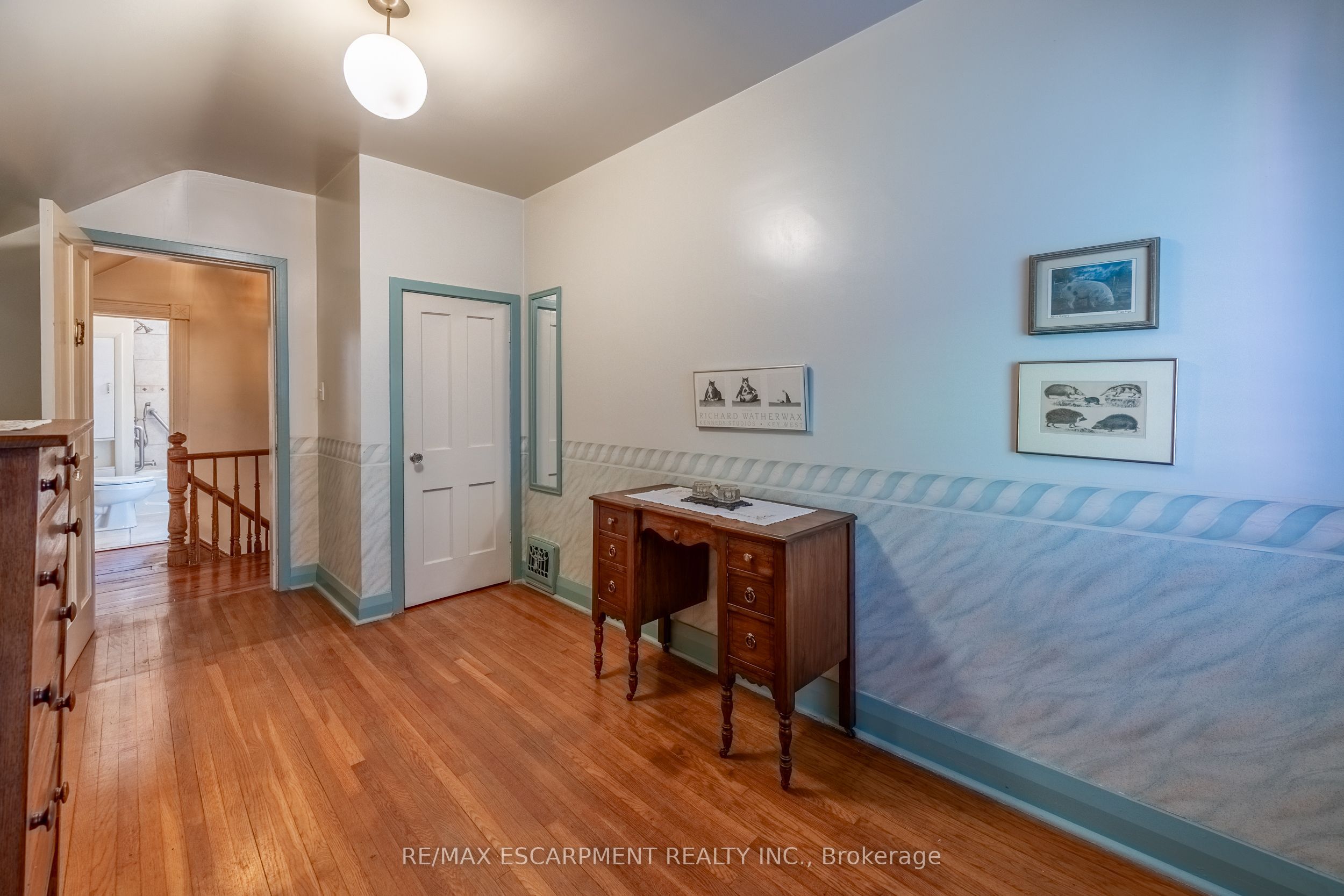 33 Palmerston Avenue Property Photo 24
