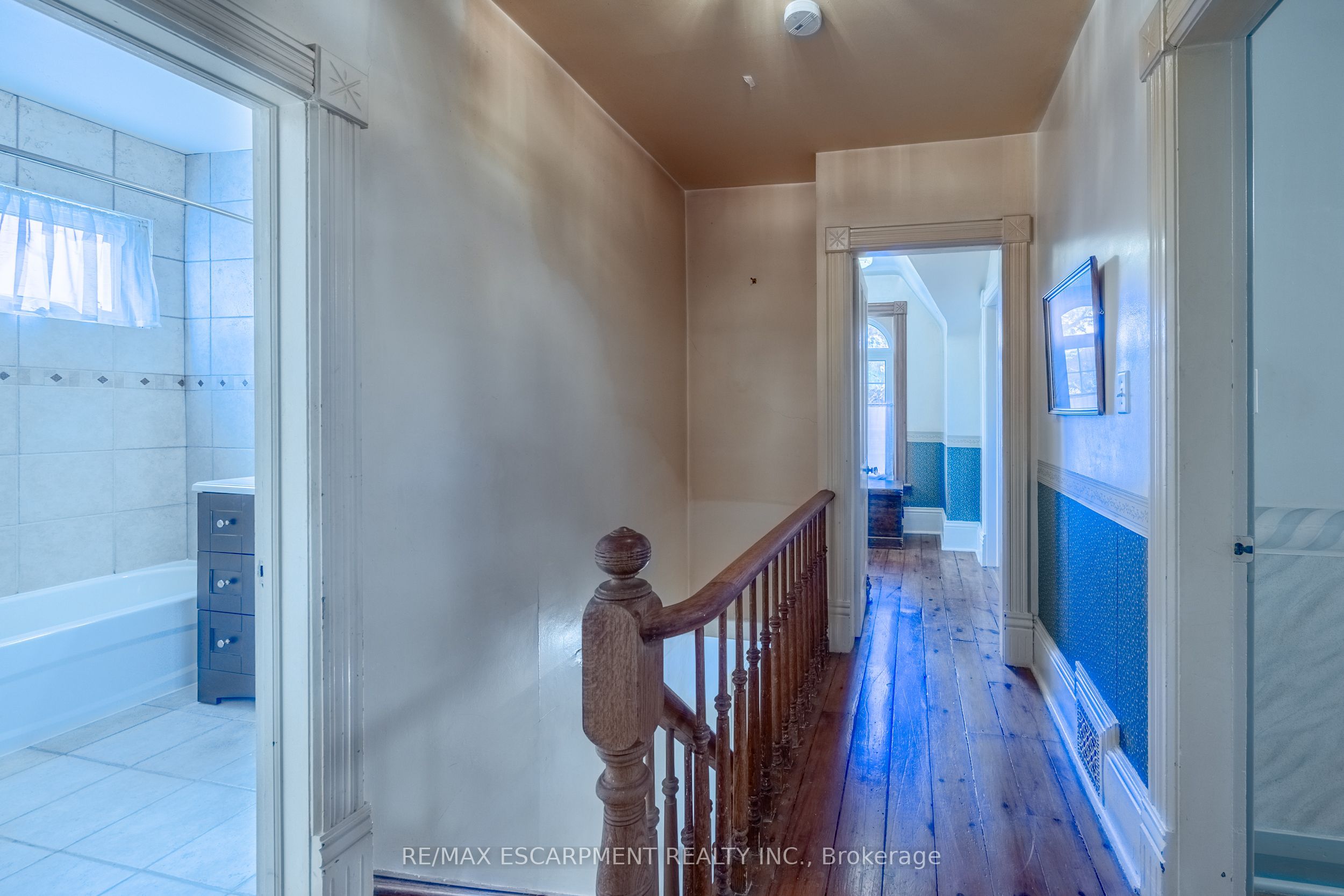 33 Palmerston Avenue Property Photo 25