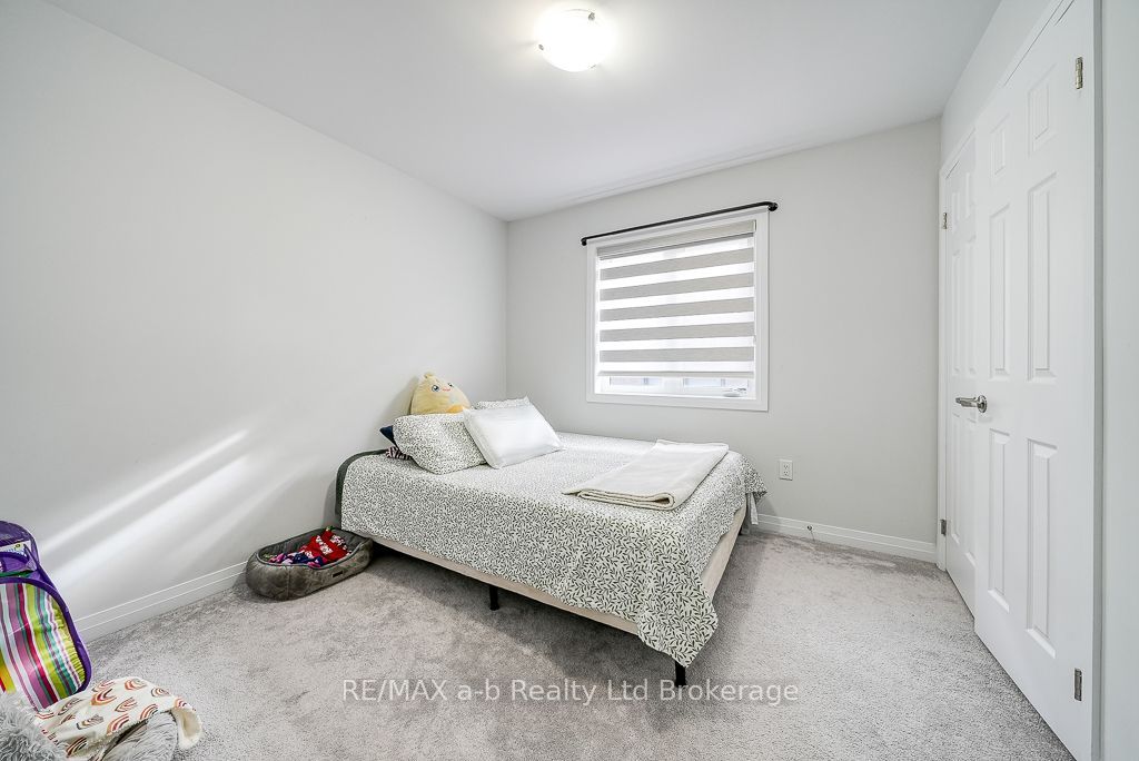 1137 Edinburgh Drive Property Photo 25