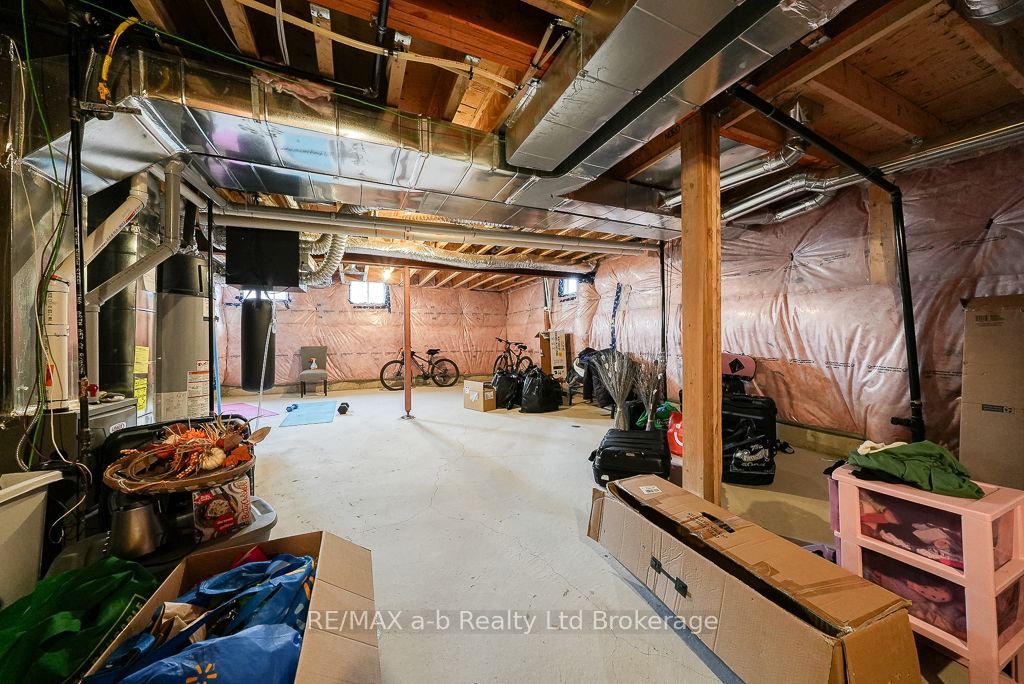 1137 Edinburgh Drive Property Photo 33