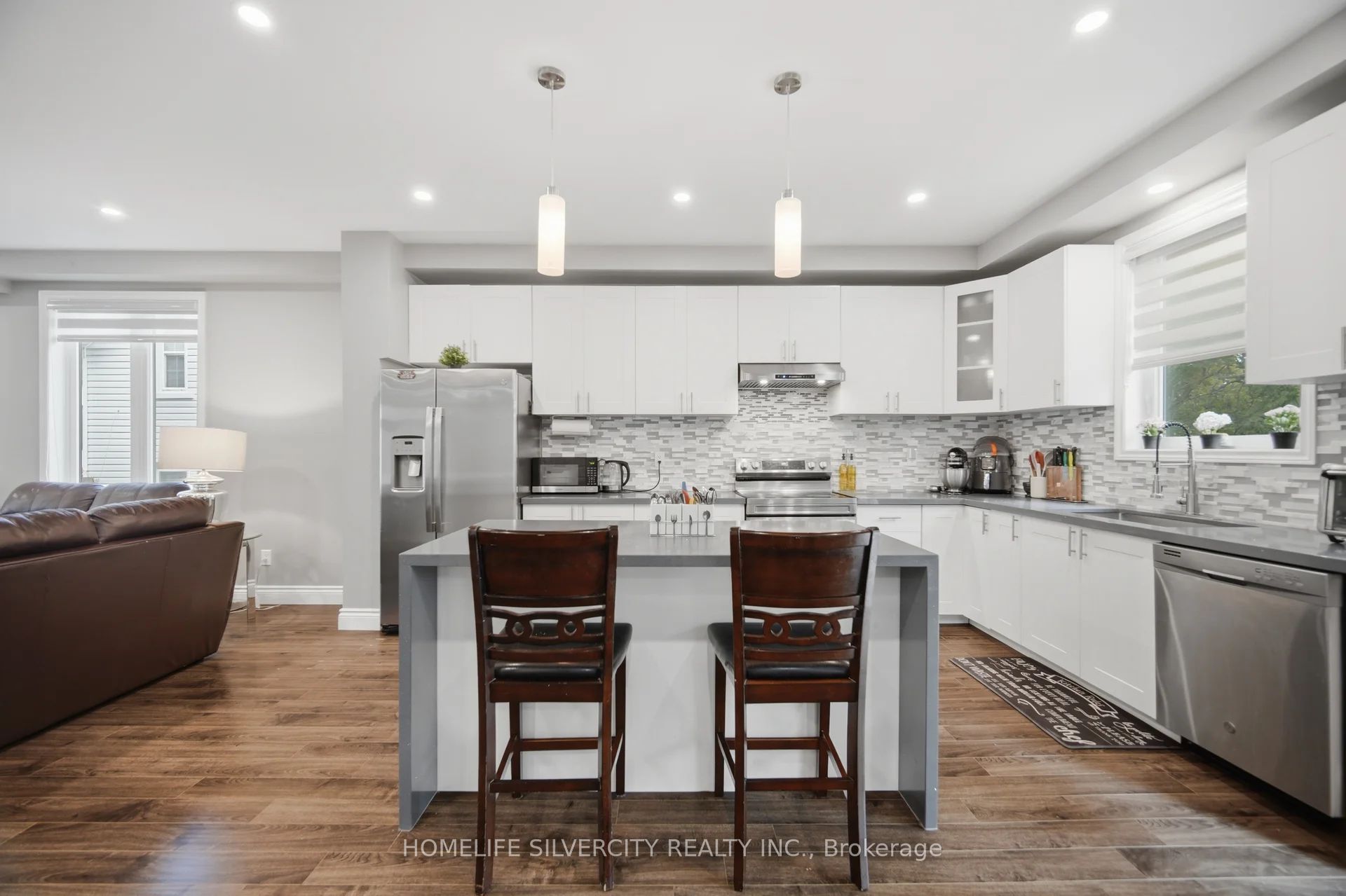 165 St Andrews Street W Property Photo 13