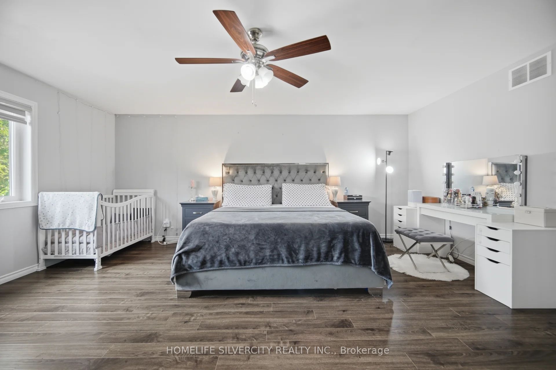 165 St Andrews Street W Property Photo 15