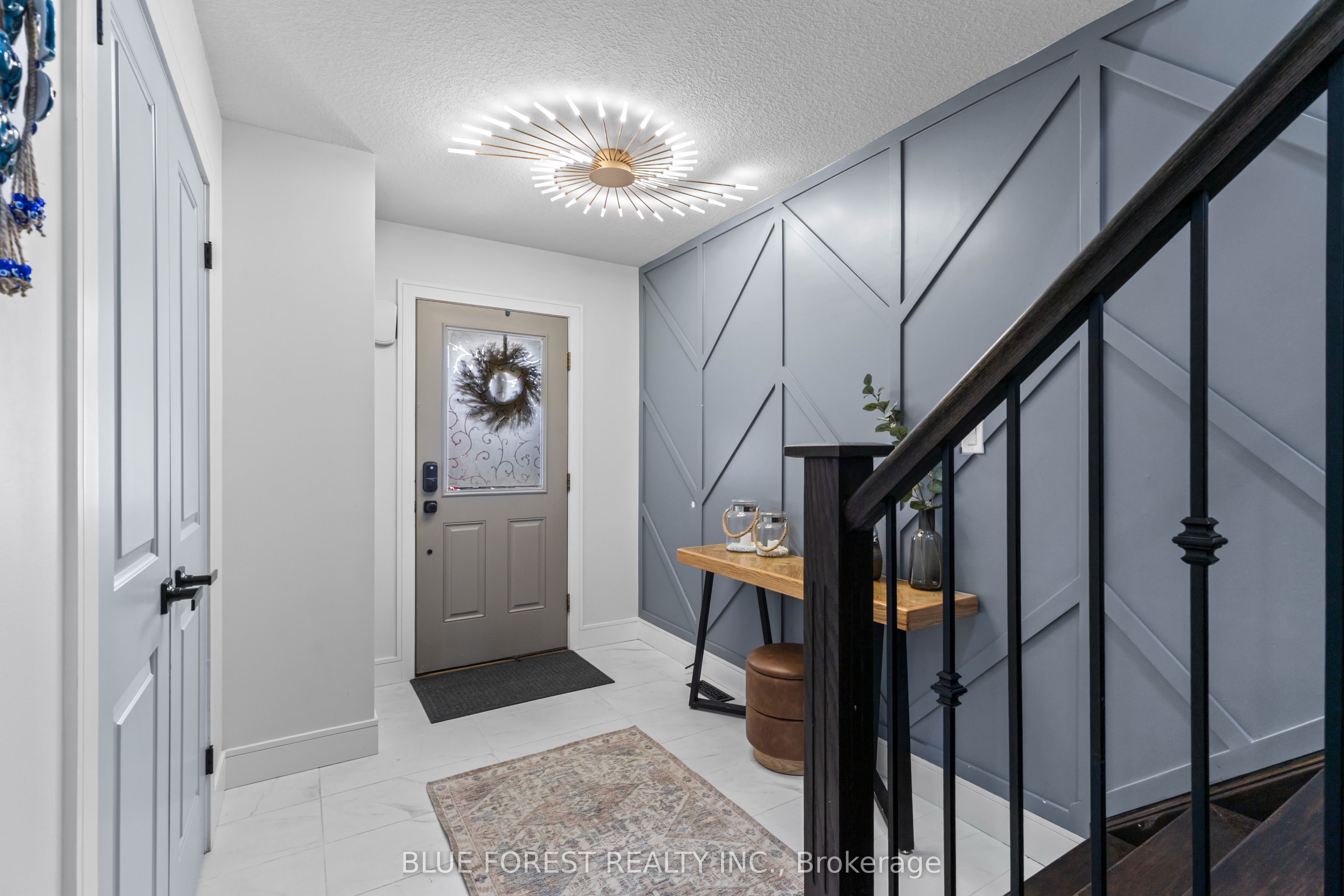 3293 Casson Way Property Photo 3