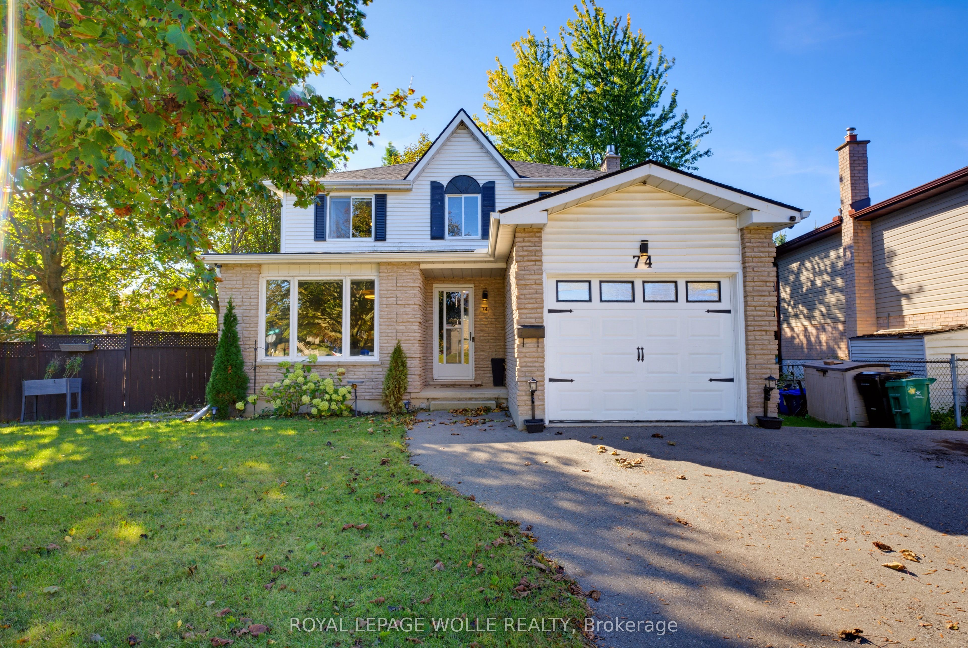 74 Stirling Macgregor Drive Property Photo 1