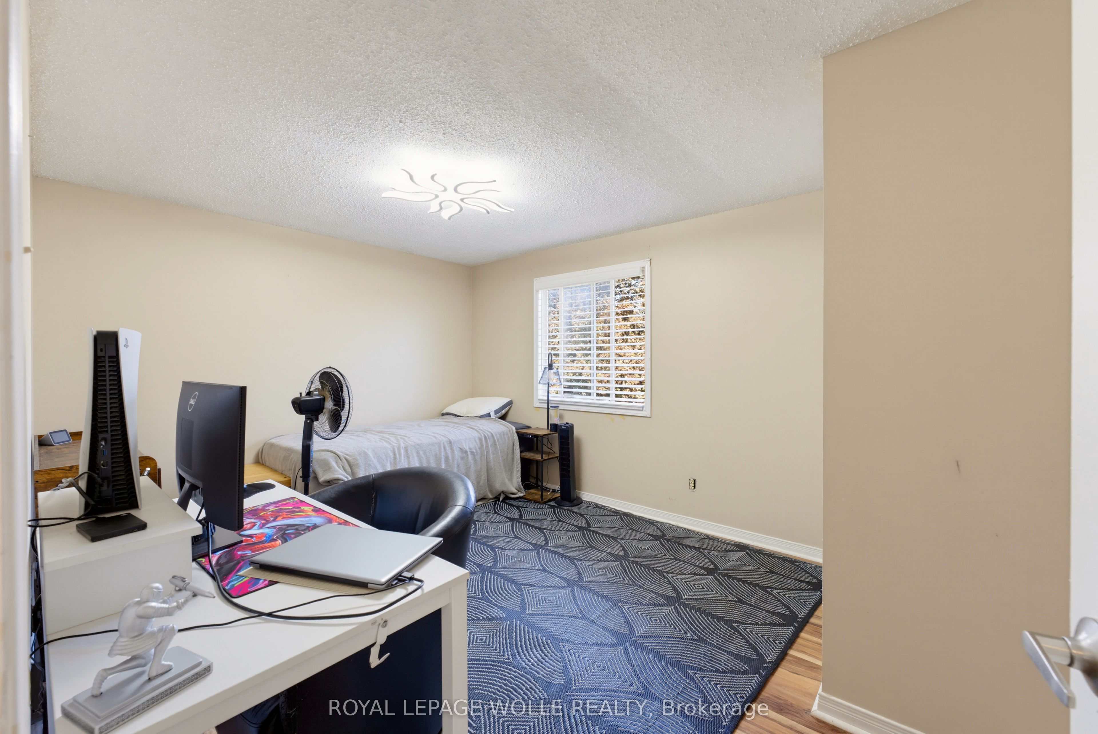 74 Stirling Macgregor Drive Property Photo 16