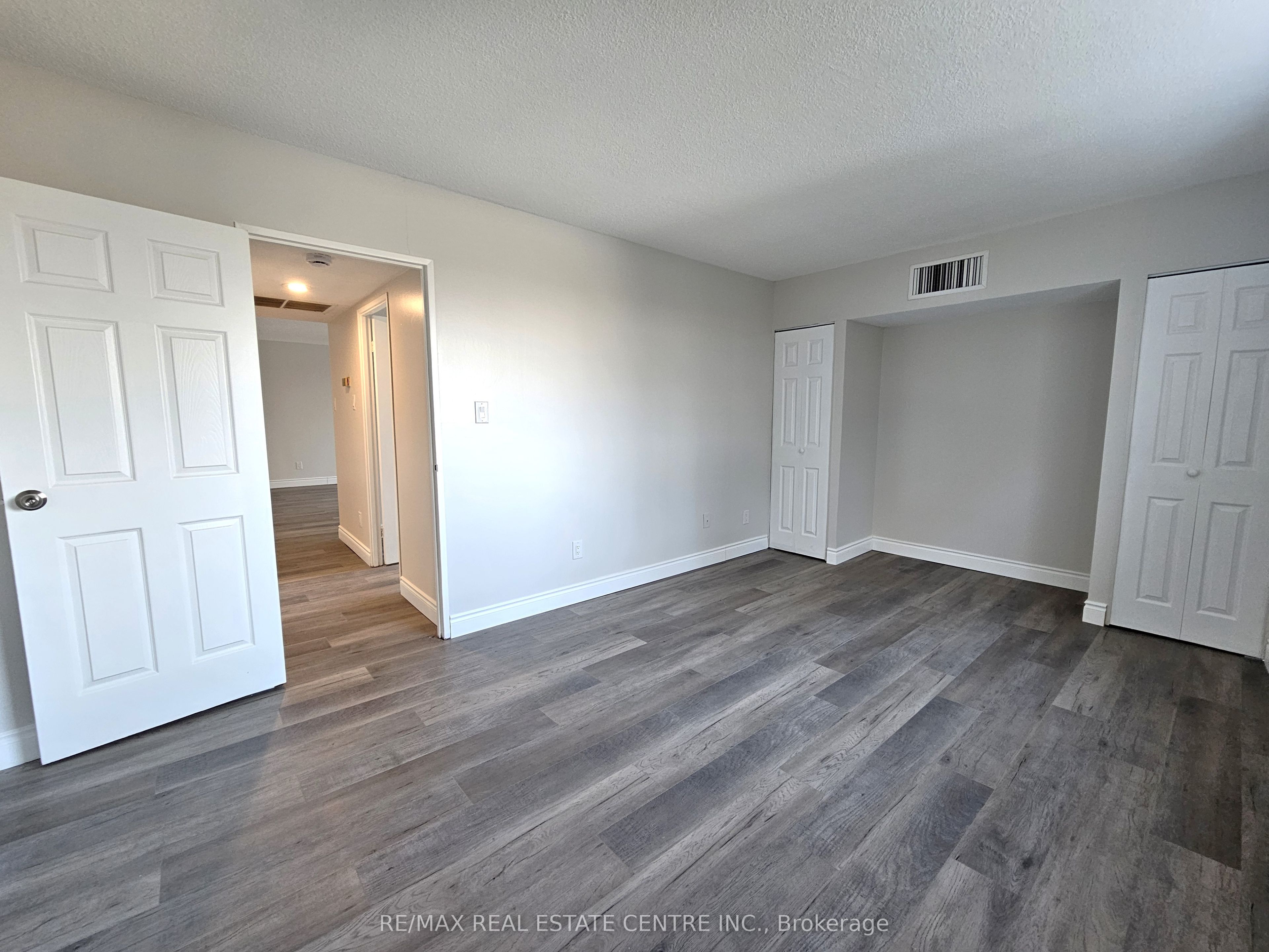 260 Sheldon Avenue N 508 Property Photo 12