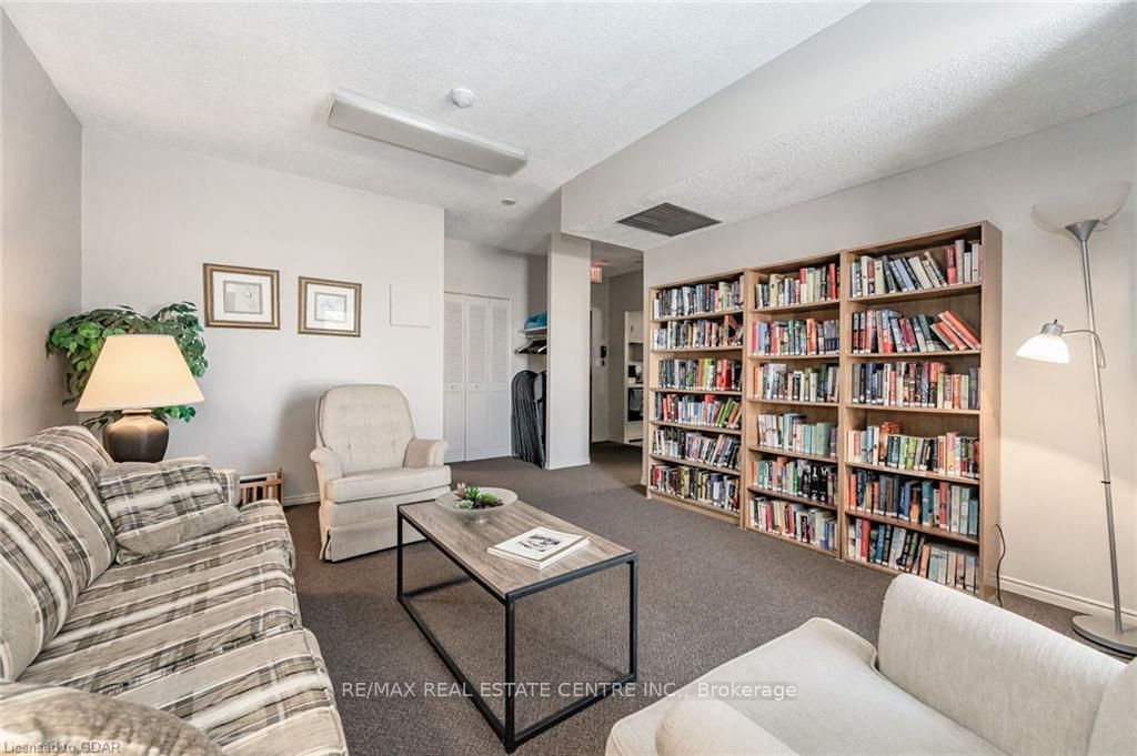 260 Sheldon Avenue N 508 Property Photo 17