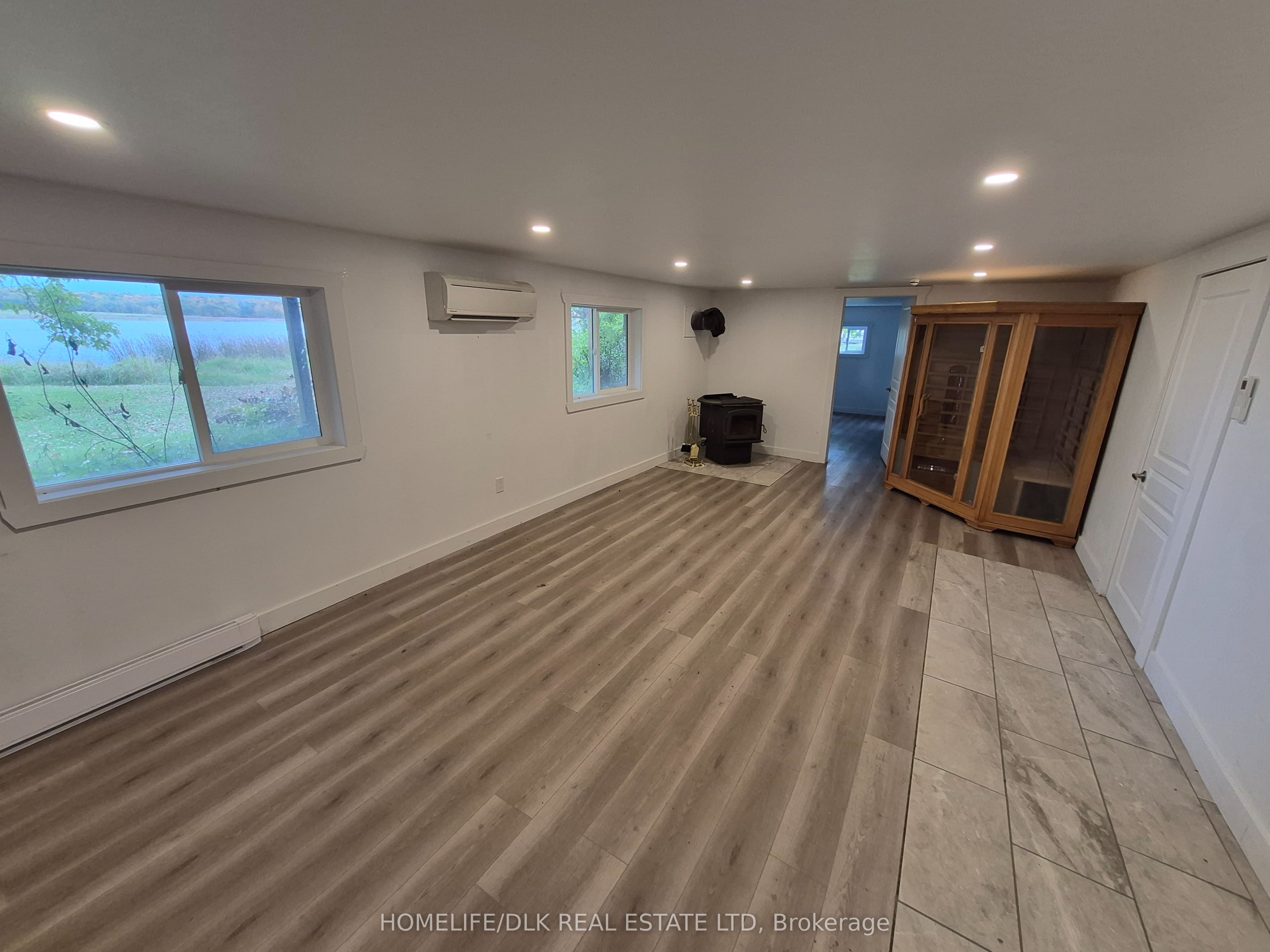 225 Johnson Bay Lane Property Photo 12