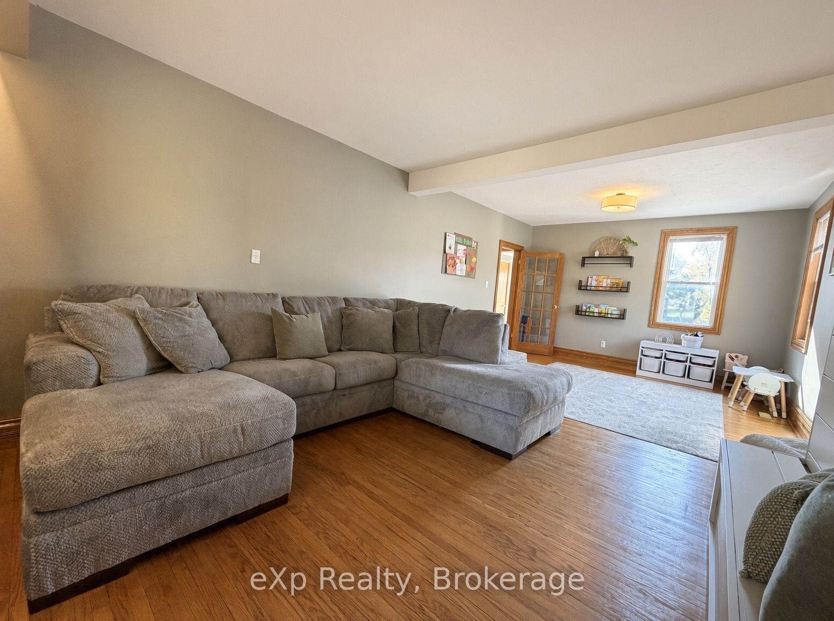 99 6 Concession Property Photo 9