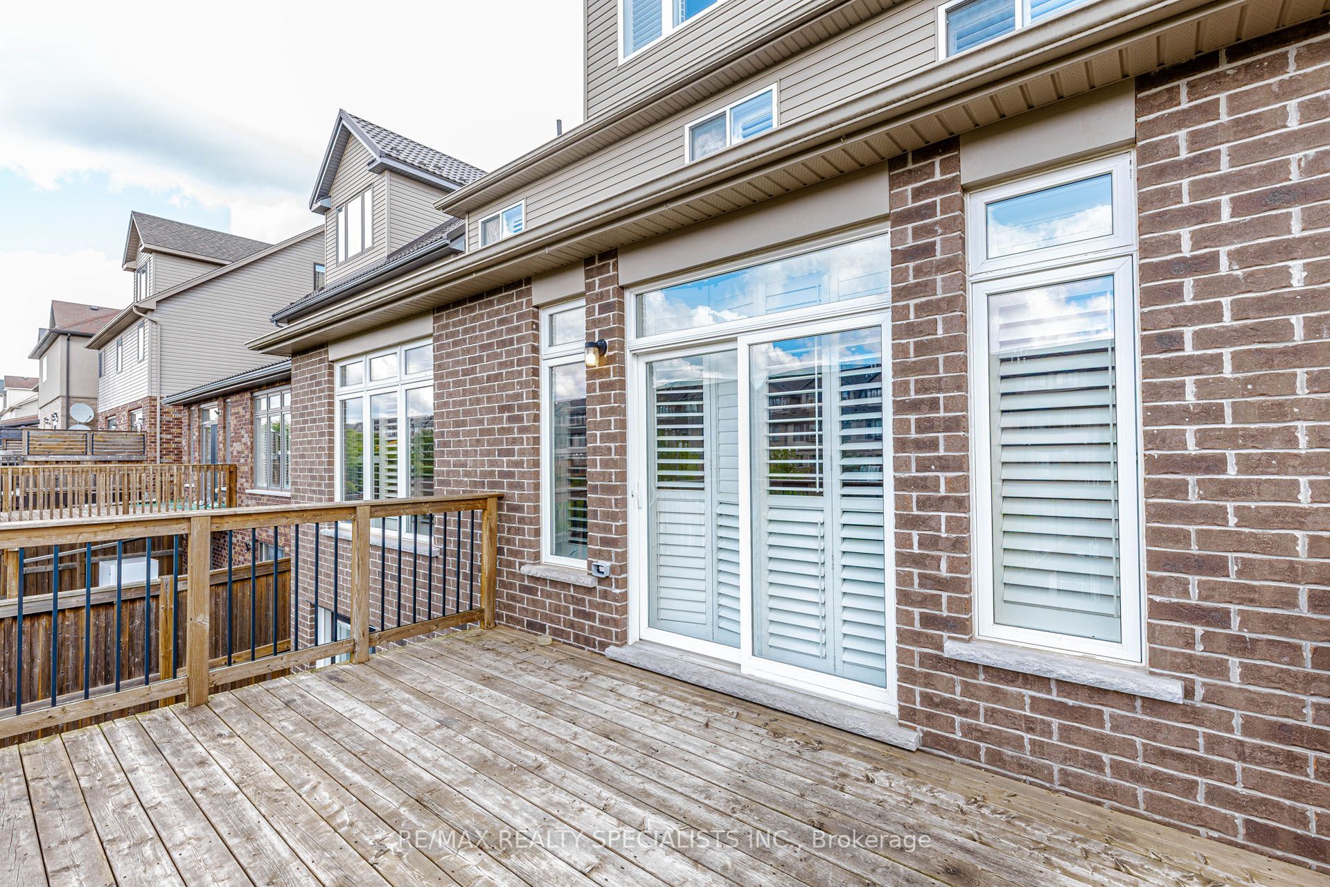 117 Norma Crescent Main & Upper Property Photo 37